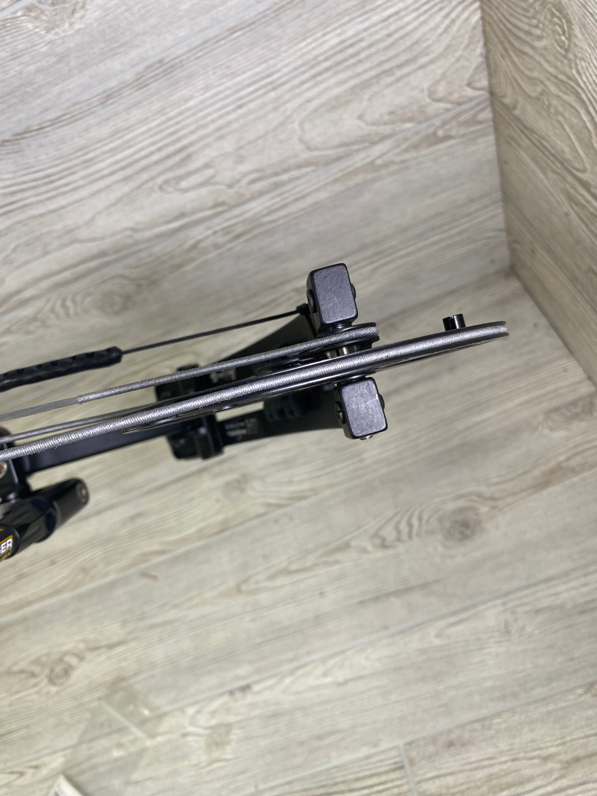 Used Elite Terrain RH Black 25.5-31.5" 55-70# Bow LOADED