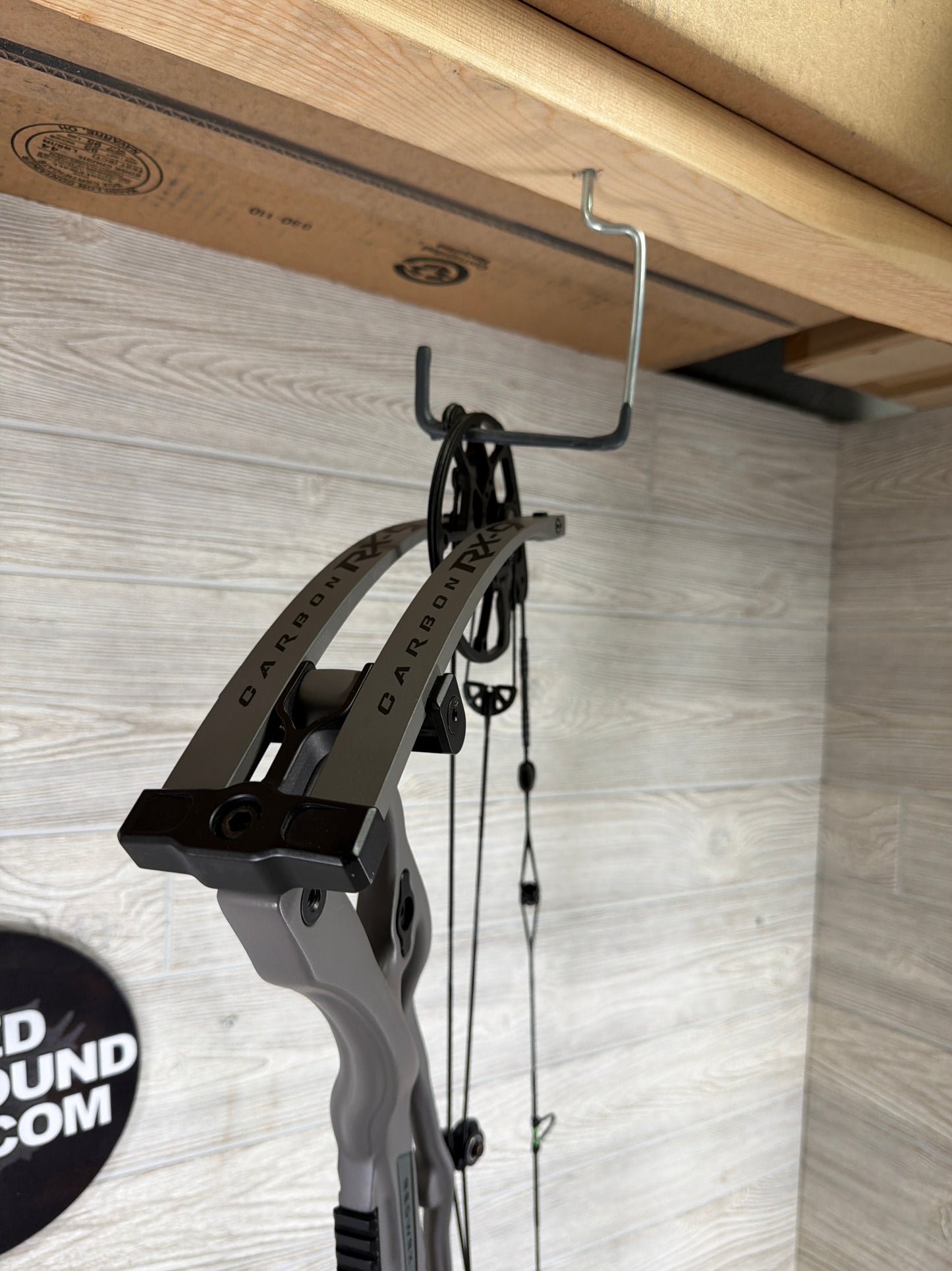 Used Hoyt RX-9 Right Handed 29" 60-70# Tombstone