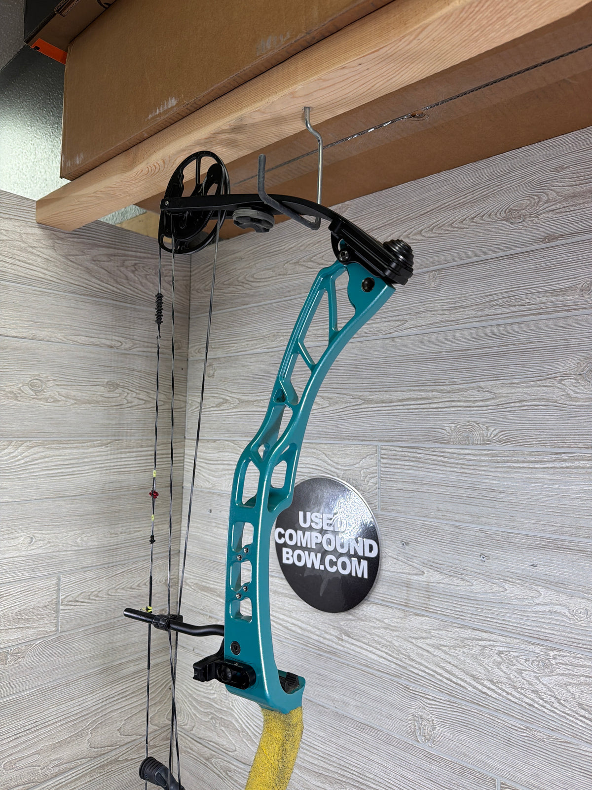 Used Elite Victory 37 Teal Bow 50-60# 28"