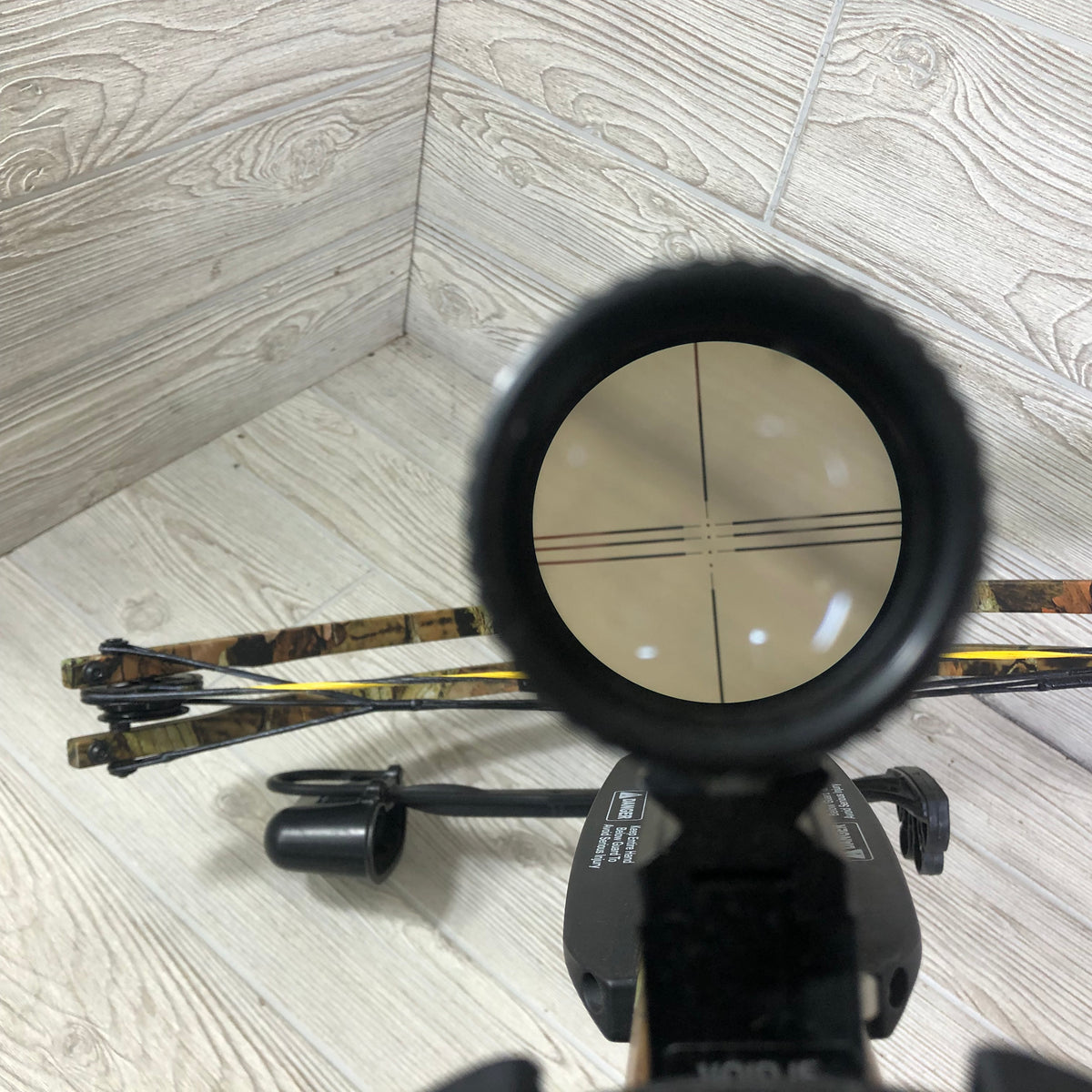 TenPoint Titan Xtreme Crossbow  Package