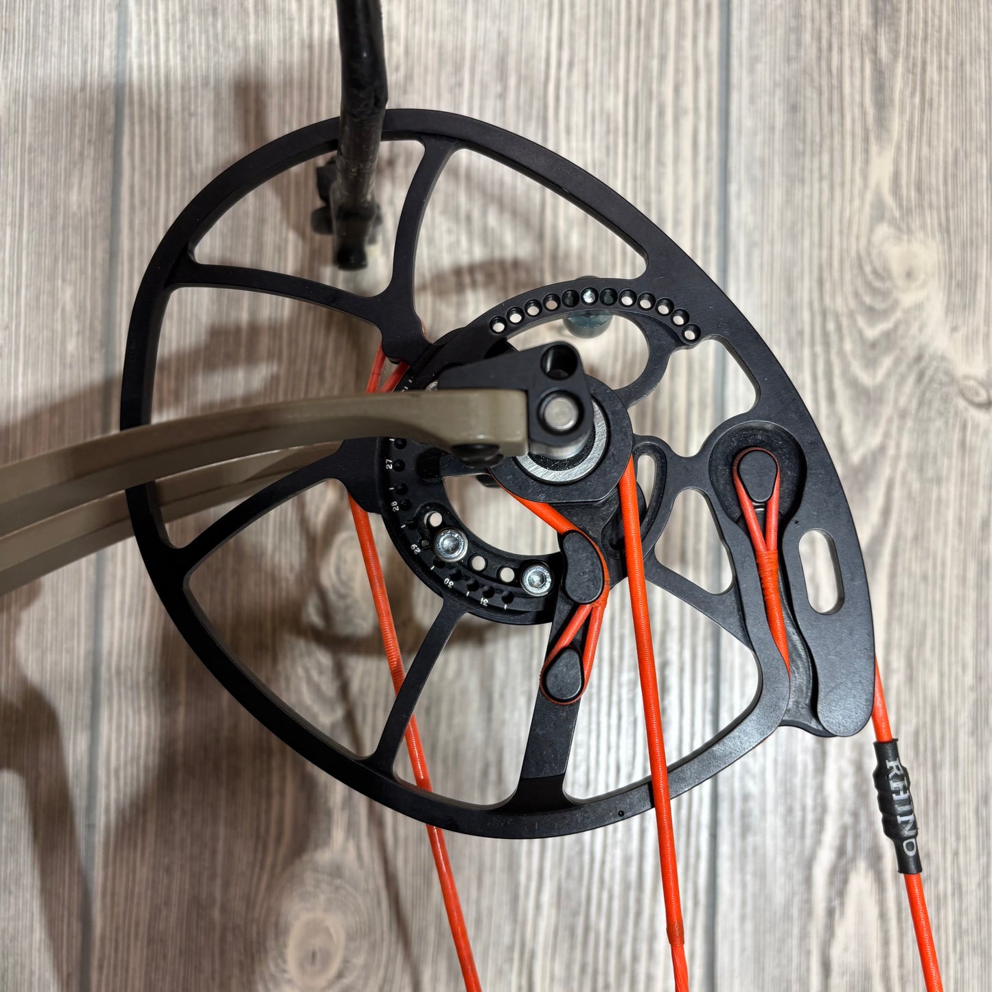 Used Bowtech SS34 RH Sandstone 50lbs
