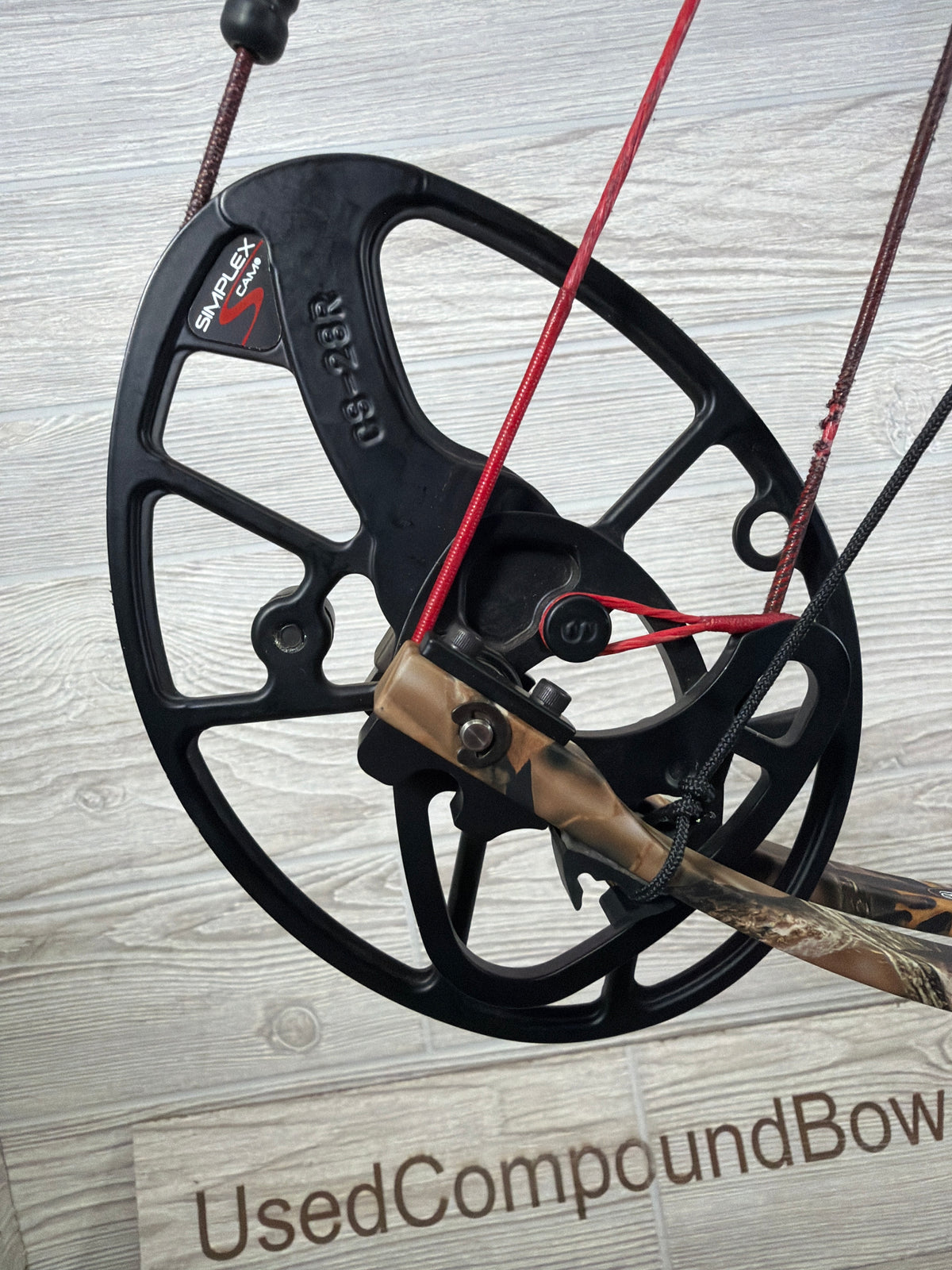 Used Mathews Creed XS 28" 70lb Camo Bow Pkg