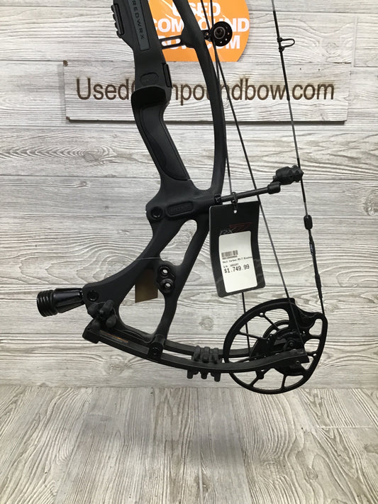 Hoyt RX-7 Right Hand 60-70# Black 25-30"