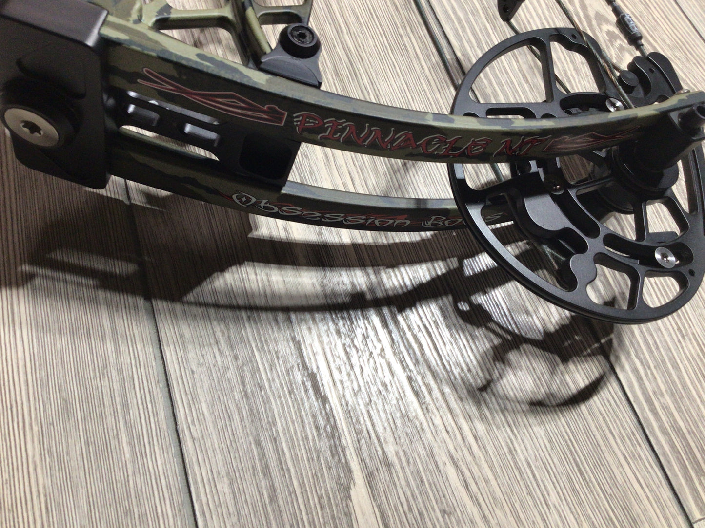 Used Obsession Pinnacle NT RH 70# Bottomland Bow