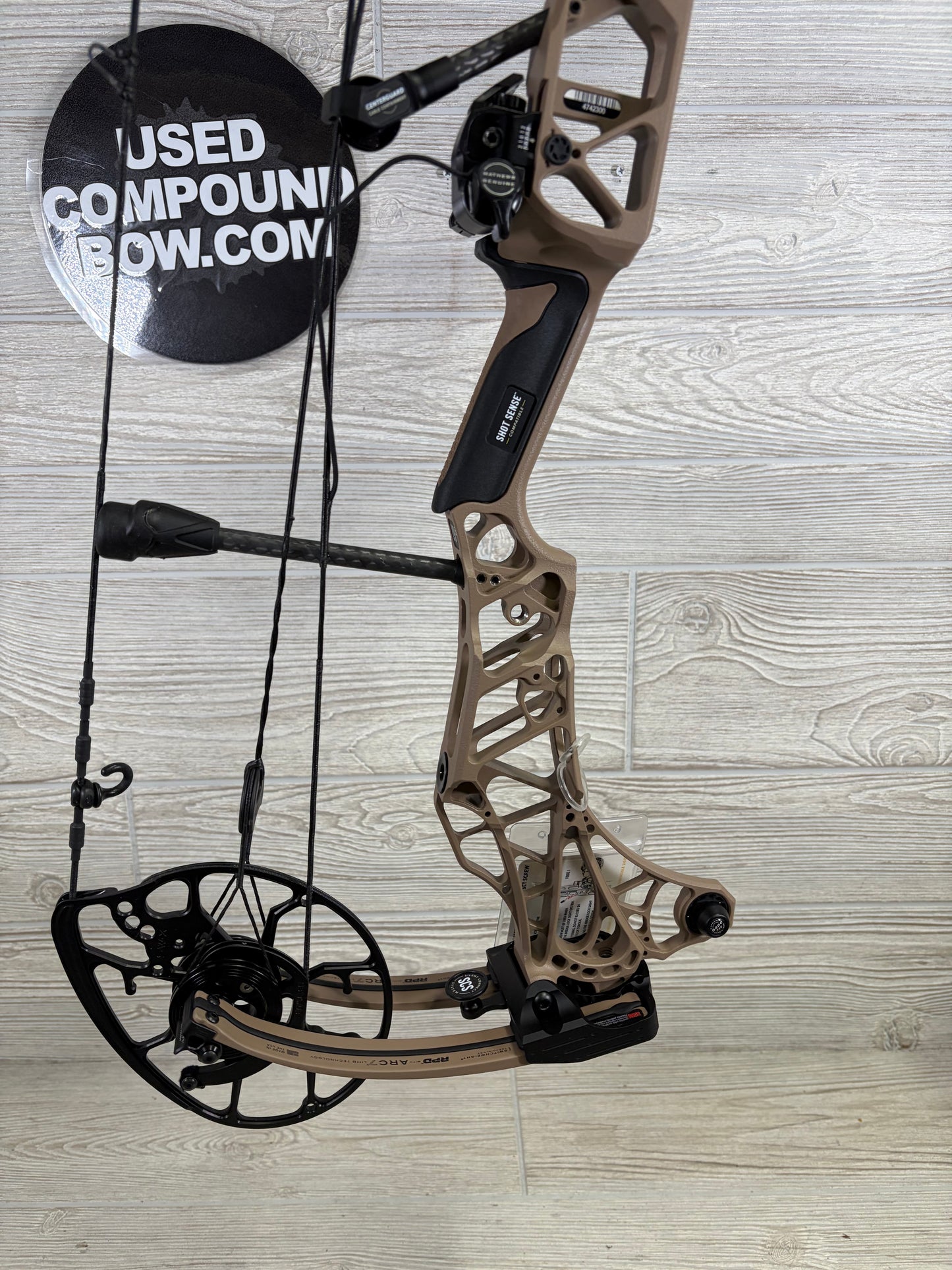 Used Mathews Lift X 29.5 Right Handed Earth with Mathews MX2 Rest