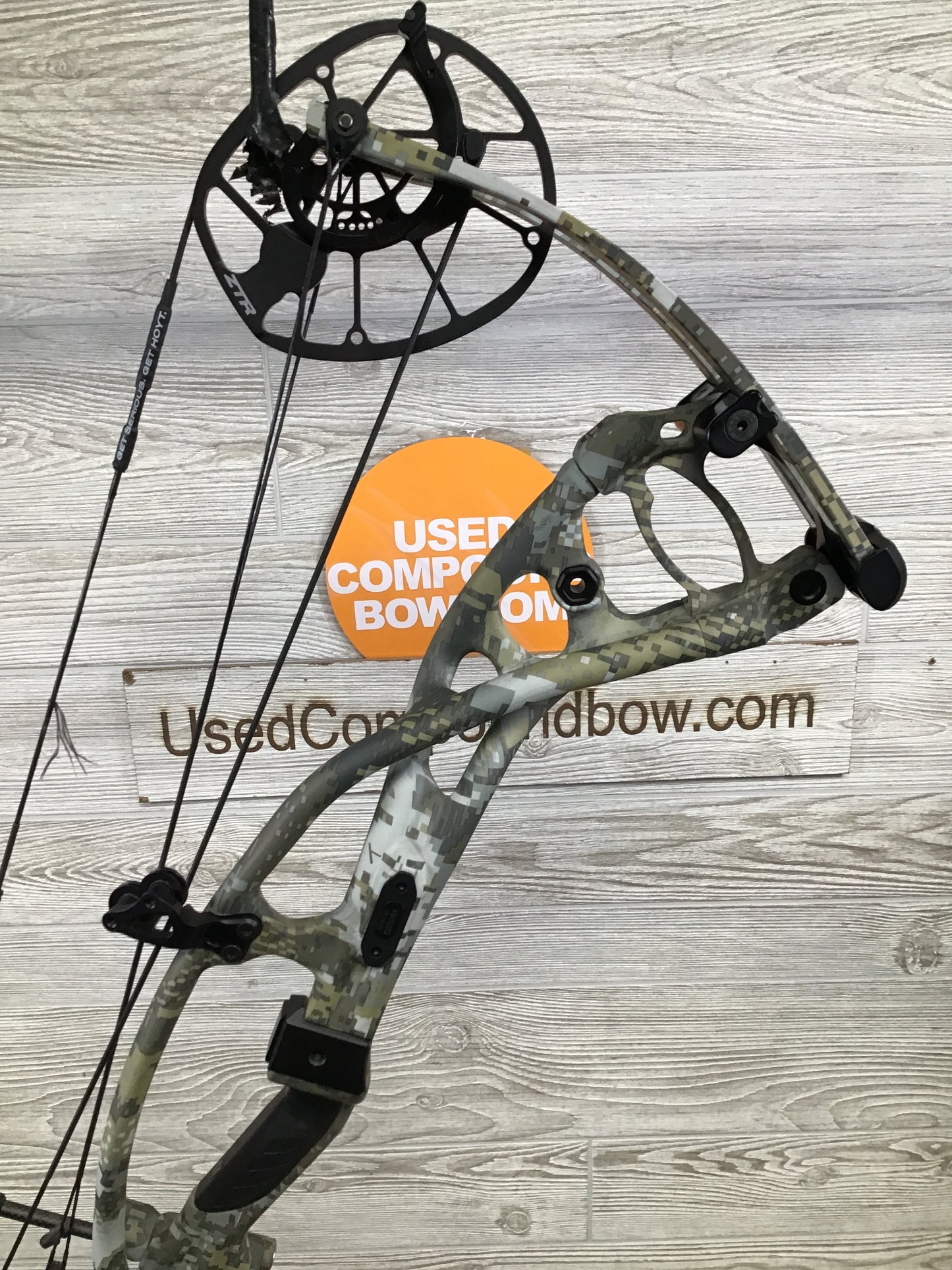 Hoyt RX-4 Right Handed Sitka Elevated 2 50-60# 25-30