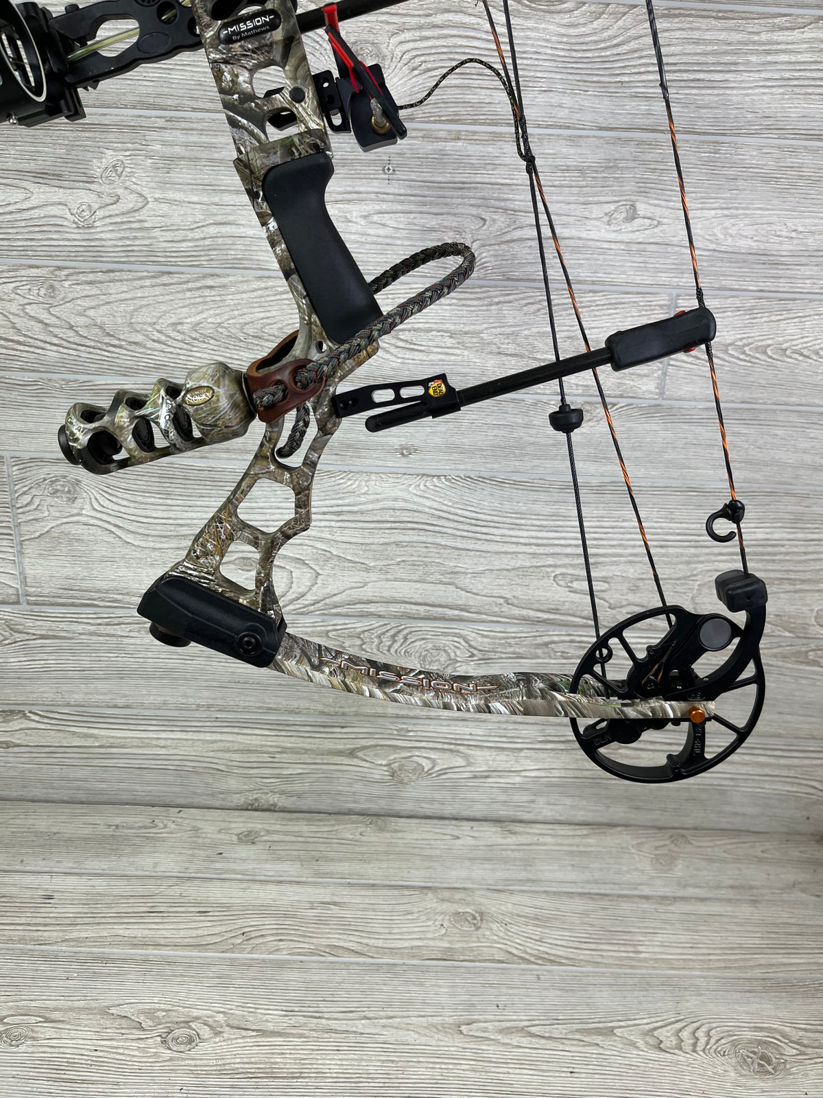 Used Mission Endeavor Right Hand Camo Package