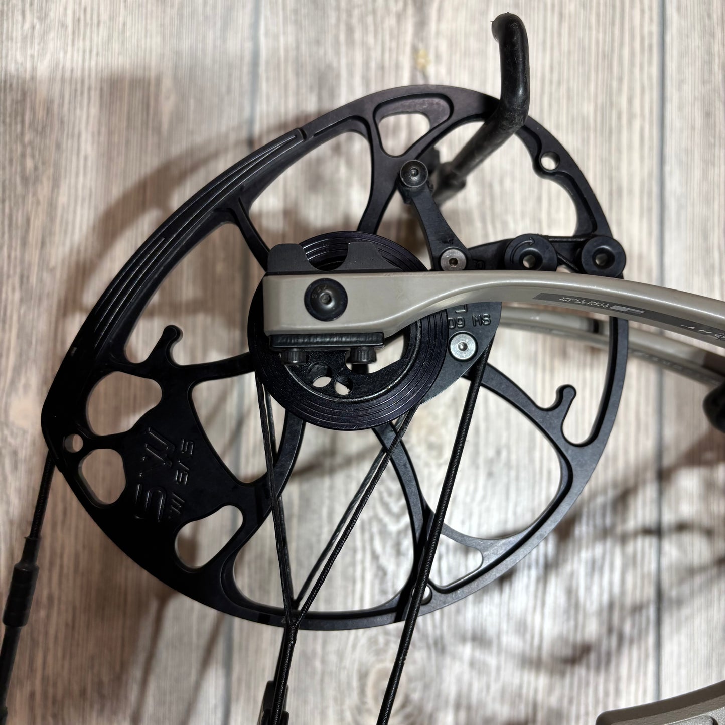 Used Mathews V3X 29 Granite RH