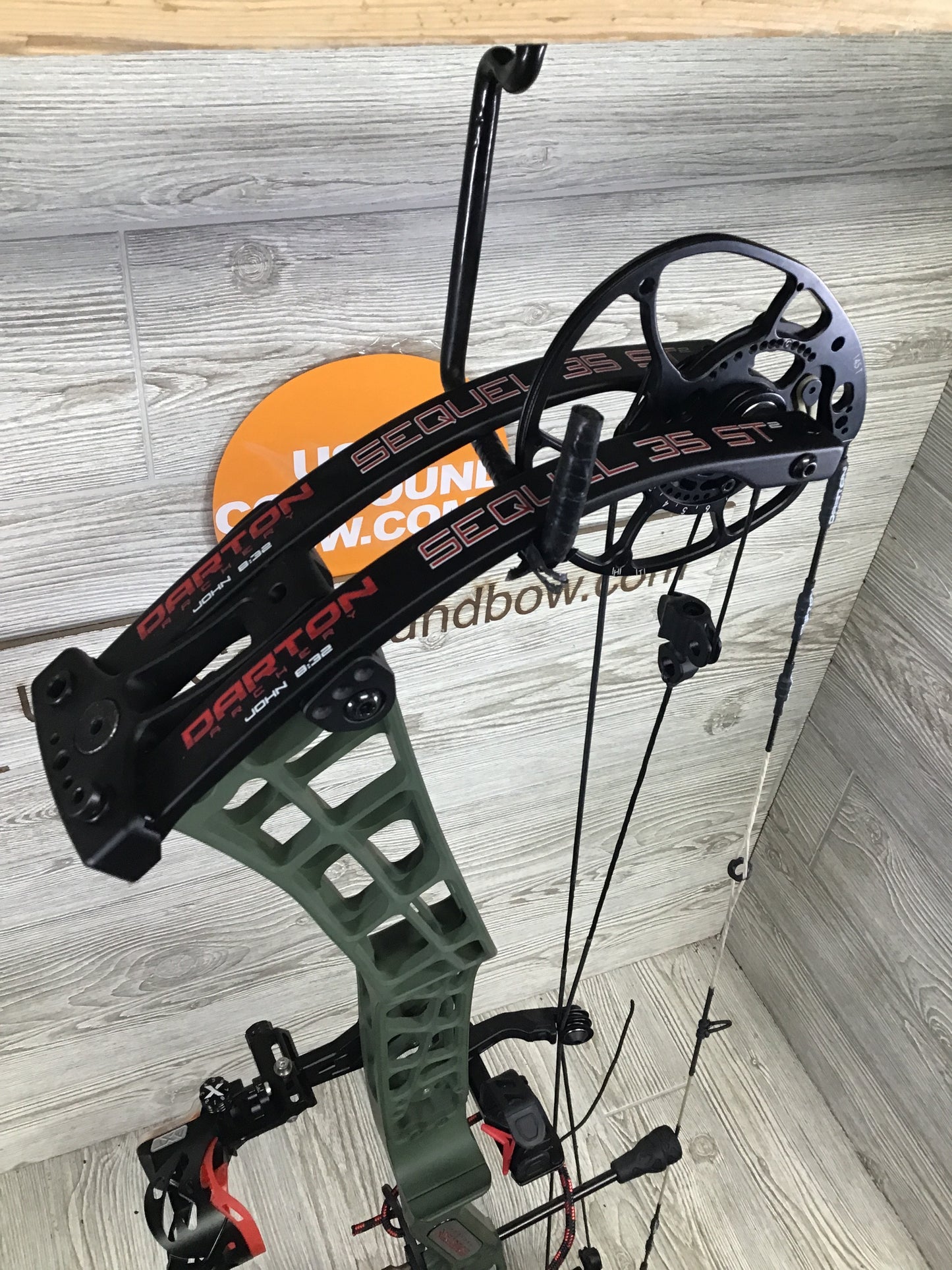 Used Darton Sequel 35 ST2 RH Package 60-70# OD Green and Black W/Speed Mods