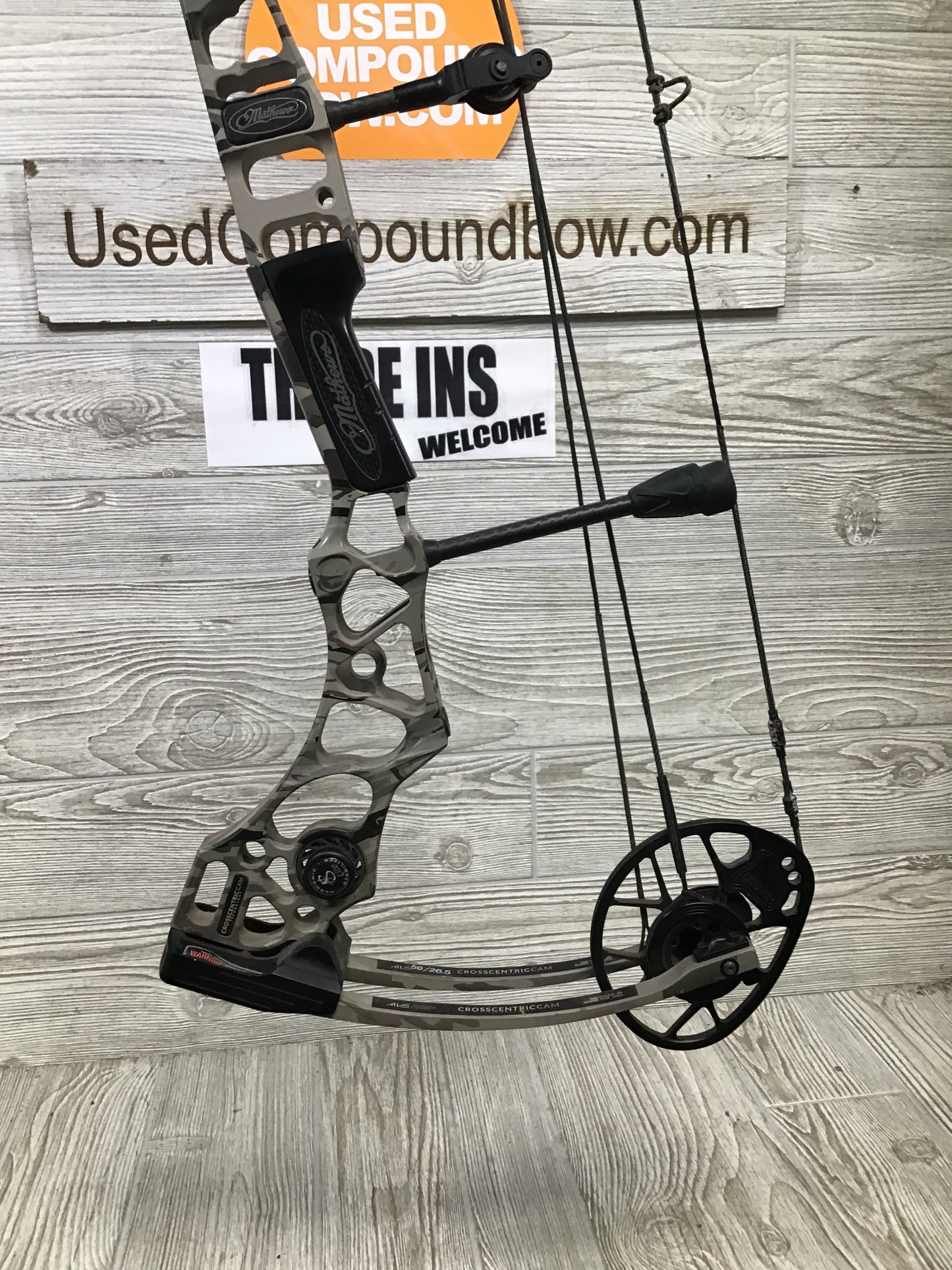 Mathews Avail Right Handed Under Armour 40-50 26.5