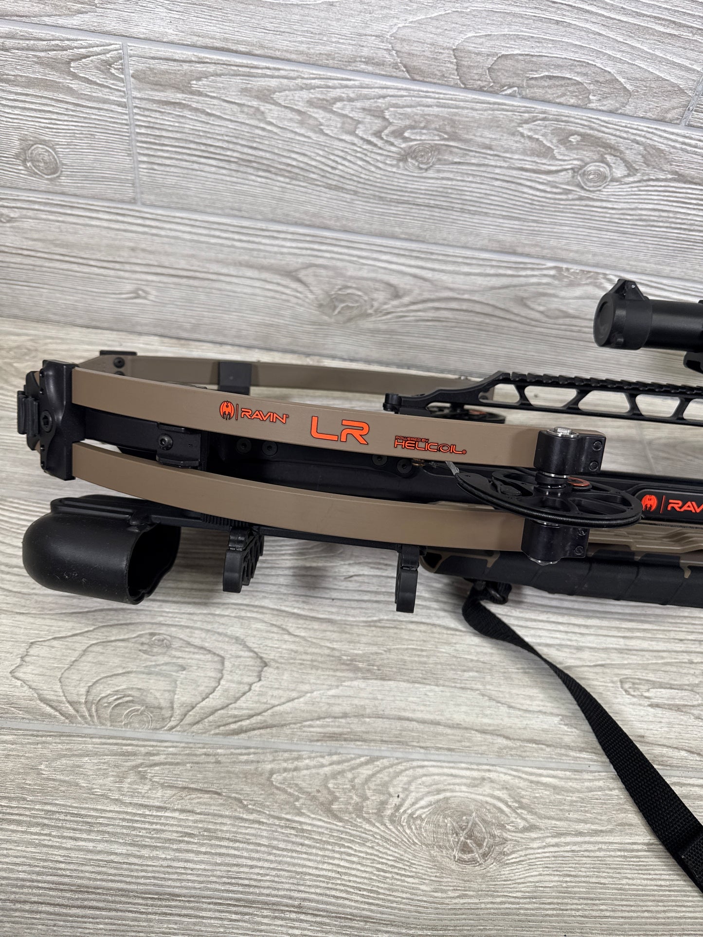 Used Ravin LR package desert tan sniper scope