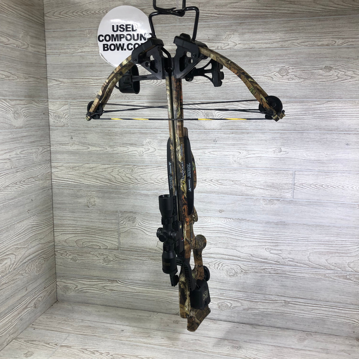 TenPoint Titan Xtreme Crossbow  Package
