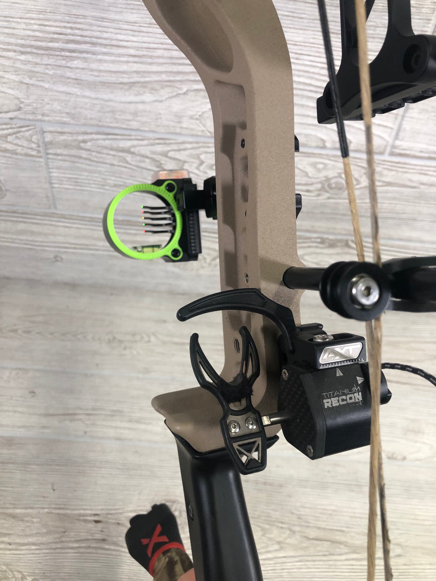 Used Bear Adapt THP Package Right Handed 24-31" 55-70lb