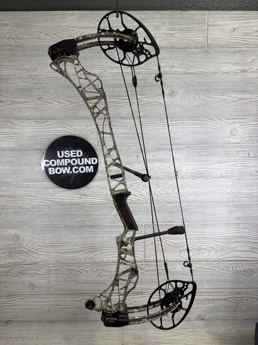 Used Mathews Lift 29.5 Right Handed RealTree Camo