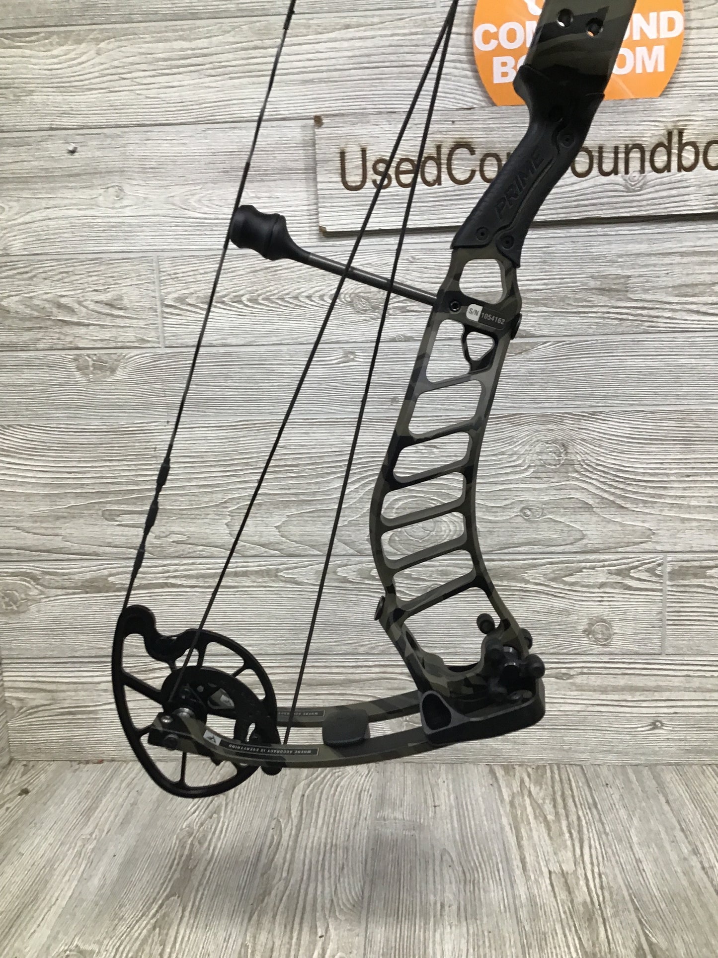 Brand New Prime Revex 4 Right handed 29/70# Morel Scar