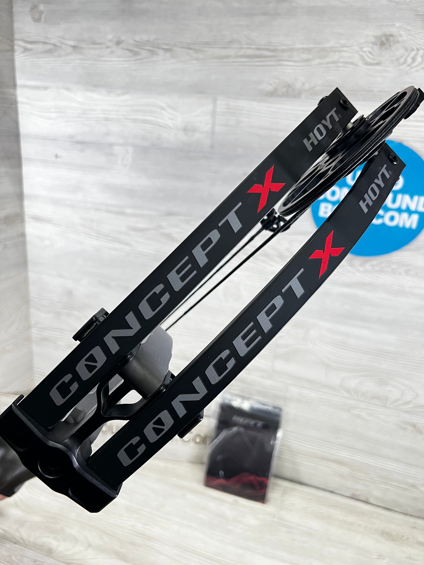 Hoyt Concept X 40 Left Hand Tombstone 60#