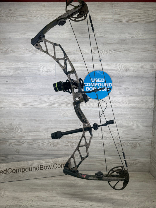 Used Elite Impulse 34 Right Handed Pkg 70lbs 29"