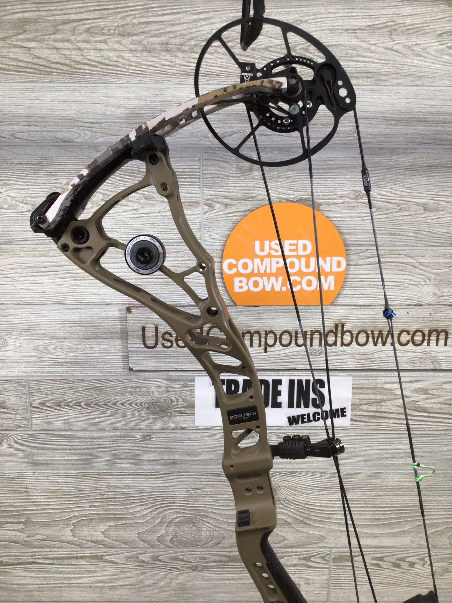Bowtech Core SS 60-70# Flat Dark Earth/ Elevated 2 limbs 60-70#
