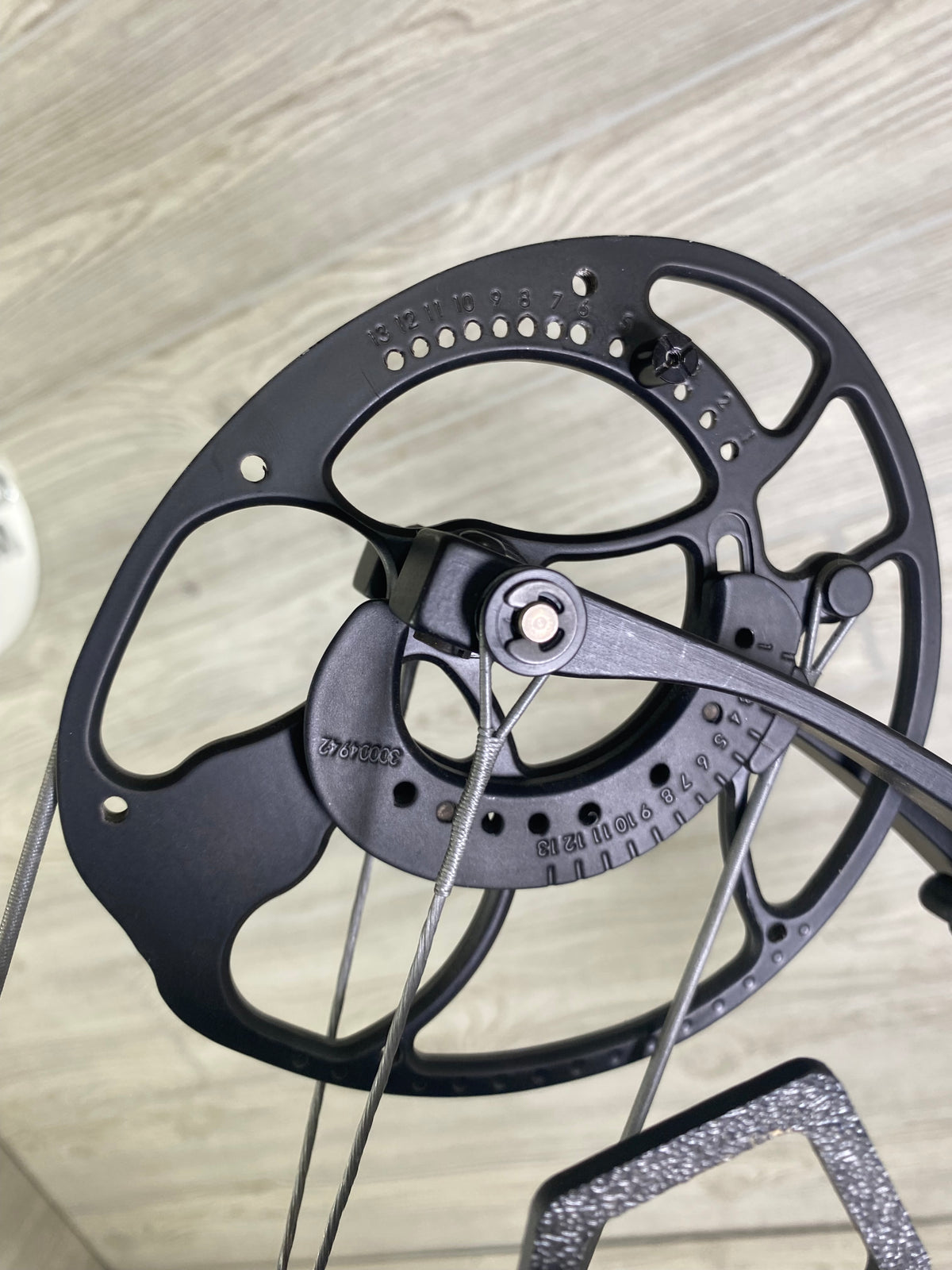 Used Elite Terrain RH Black 25.5-31.5" 55-70# Bow LOADED