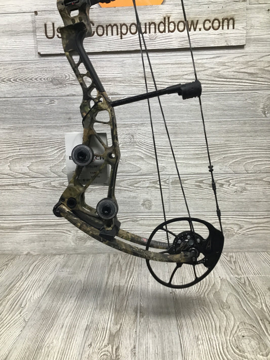 NEW Bowtech Revolt XL Mossy Oak 60-70# 27.5-33"