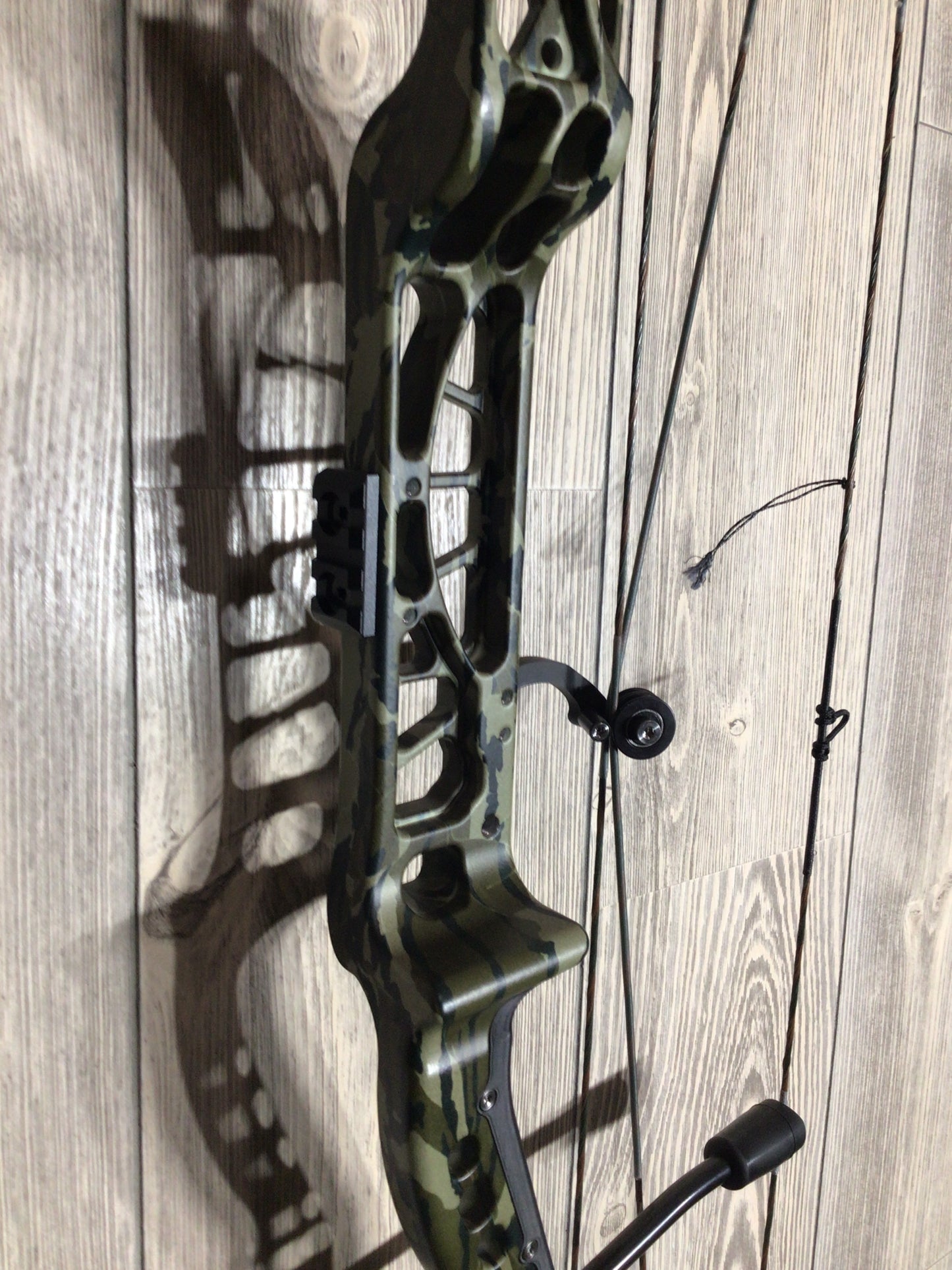Used Obsession Pinnacle NT RH 70# Bottomland Bow