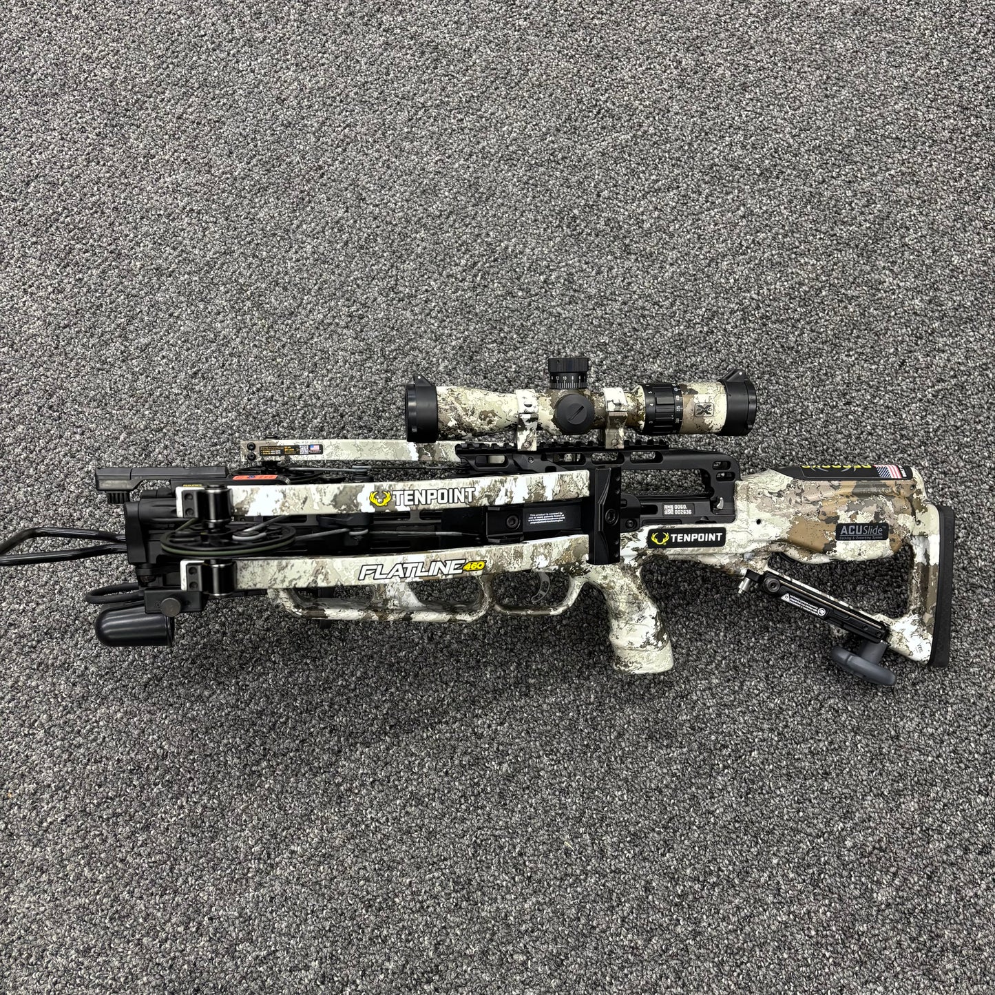 Used Tenpoint Flatline 460 Crossbow Package with Halo Soft Case and Axis Tripod