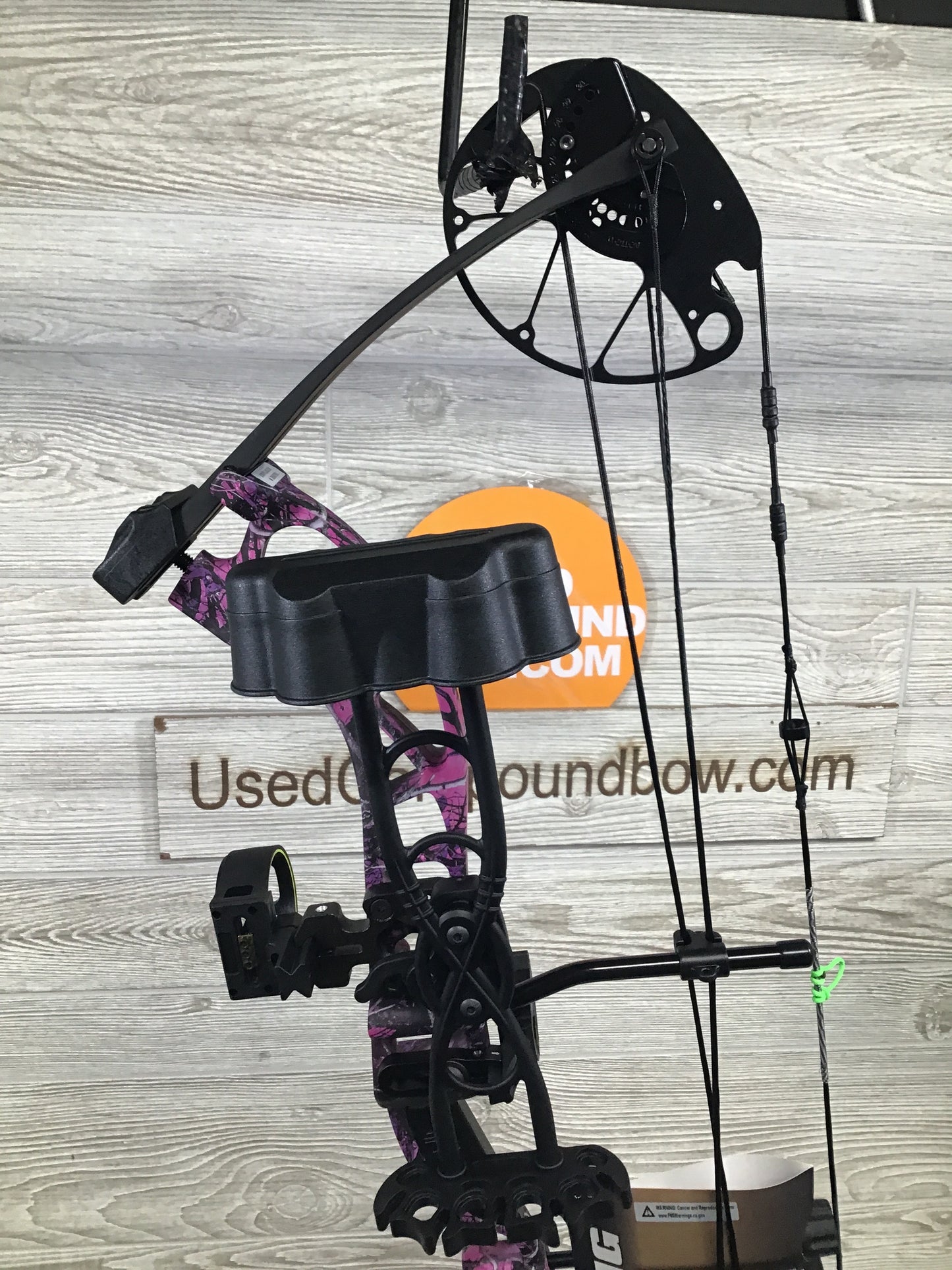 NEW IN BOX W/WARRANTY PSE UPRISING LEFT HANDED PACKAGE MUDDY GIRL CAMO