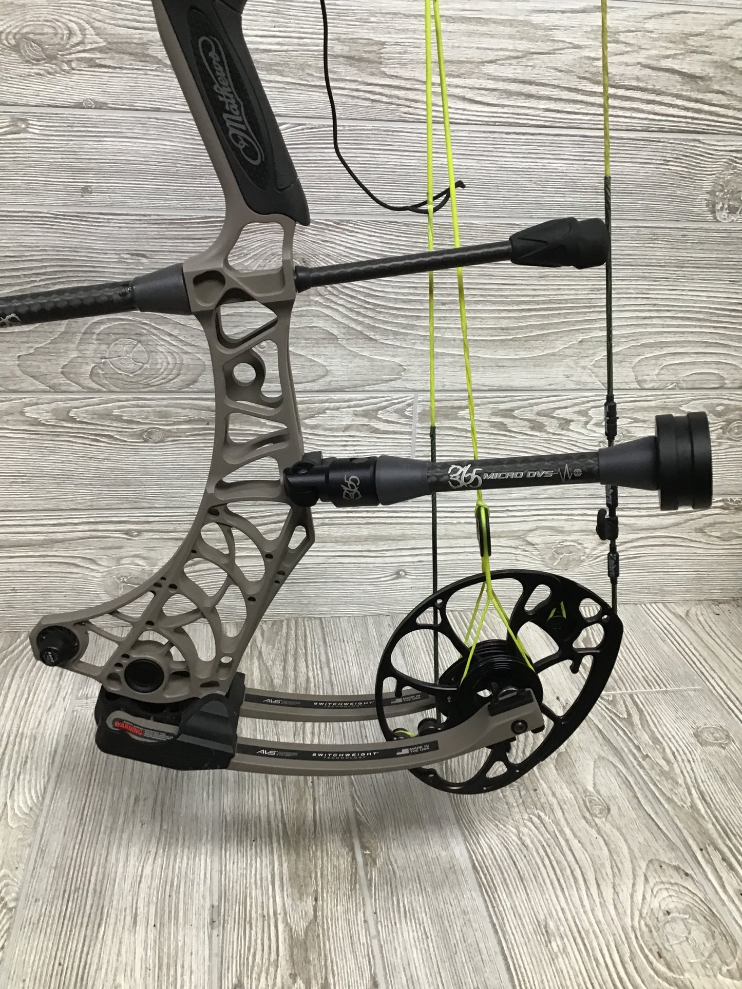 Mathews Used V3X 33 Right Handed Granite 28.5" 65lb RTH PKG