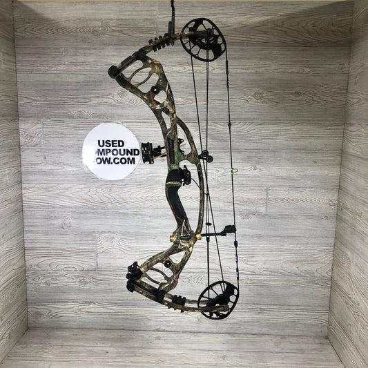 Hoyt RX-4 Right Handed Realtree camo 55-65# #2 cam 25-28" DL