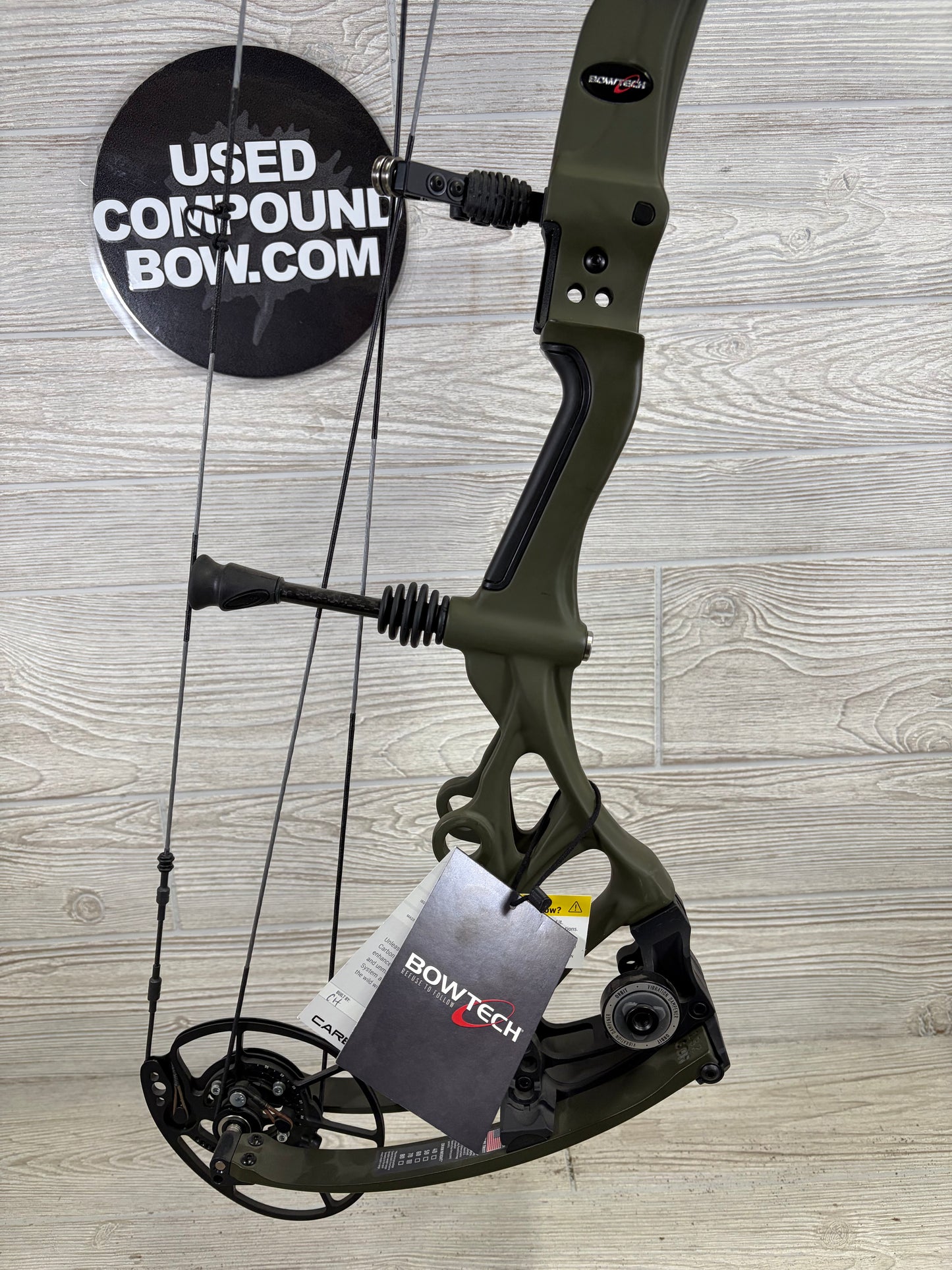 Bowtech Carbon One X 60-70# LH OD Green New Bow