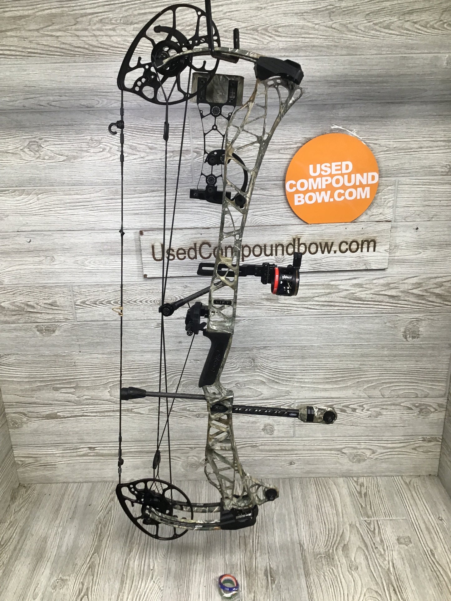 Used Mathews Lift 33 LH Realtree Edge Bowhunter package