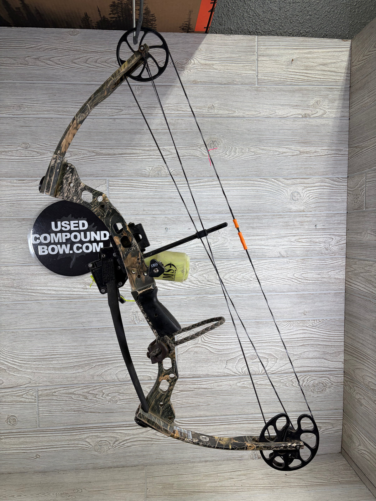 Used Parker Trailblazer XP Right Handed 29" 60-70lb carp setup