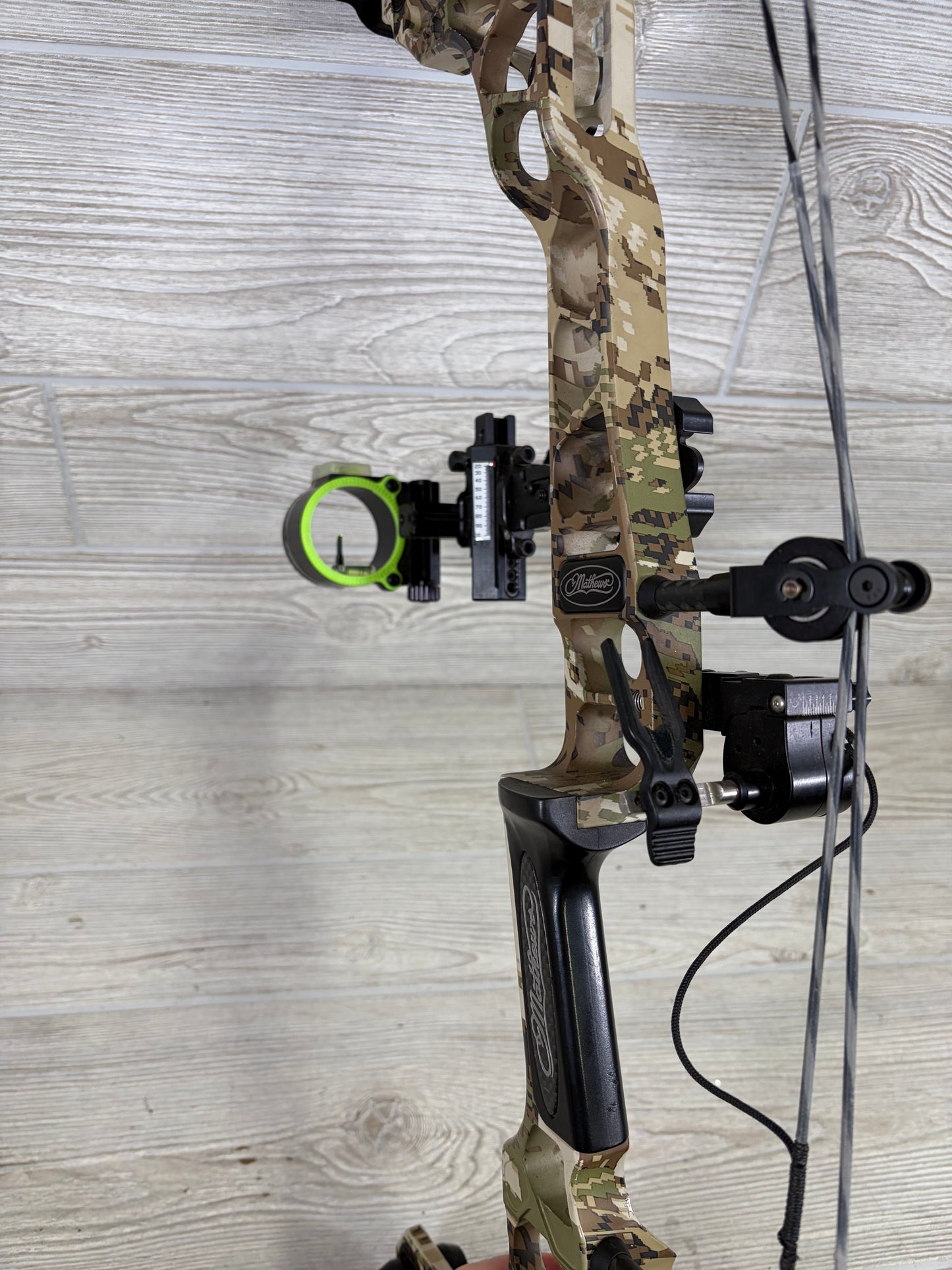 Used Mathews Triax 29" 70lb Right Hand Subalpine Camo Pkg