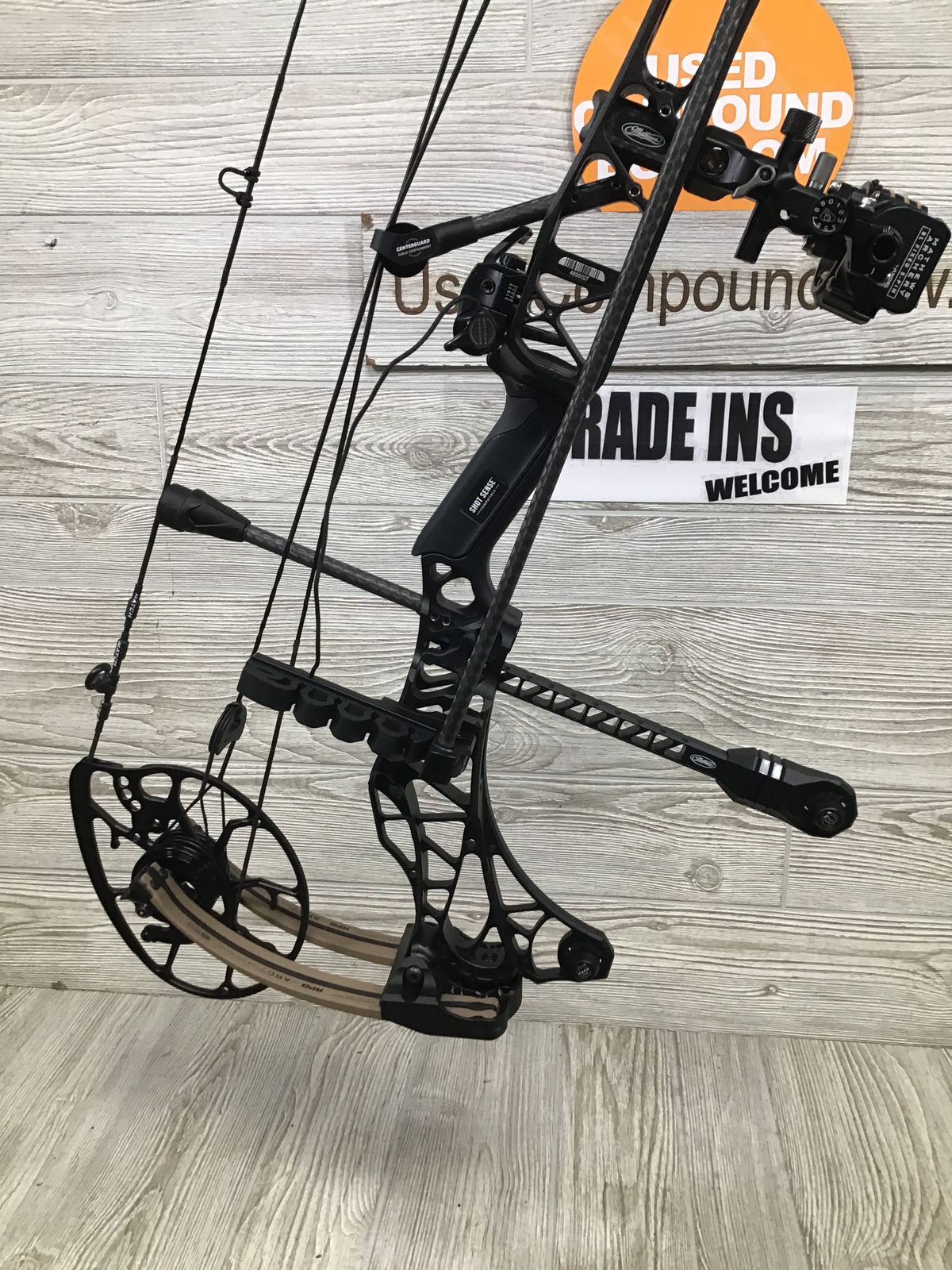 Mathews Lift X 29.5 RH Black Riser/Earth limbs Bow Loaded Pkg
