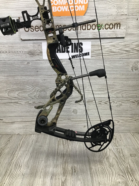 Bowtech Amplify Right Handed 21"-30" 8-70# Camo Package