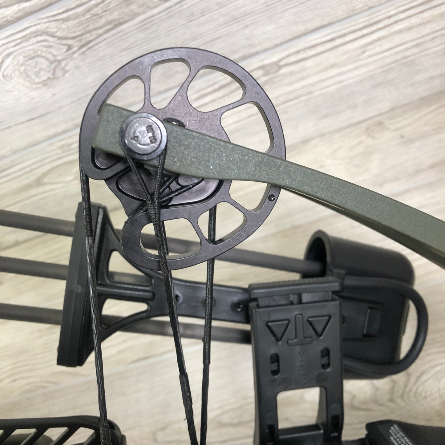 Tenpoint Turbo X moss green package USED