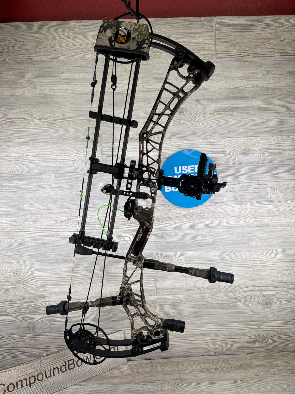 Used Darton Tritech 31 29" 70lb Right Hand First Lite Camo LOADED Bow Pkg