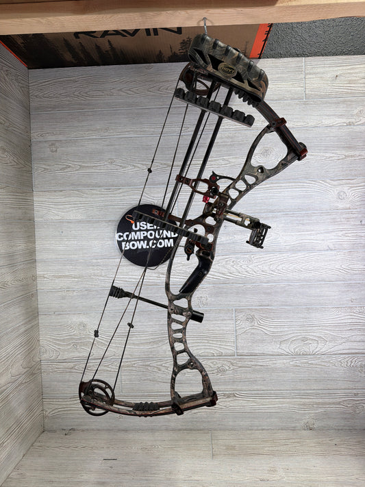 Hoyt CRX 32 27.5"/70# Right Handed Realtree package