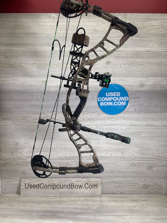 Used Hoyt Powermax LH Real Tree 40-70# 24" Bow Package