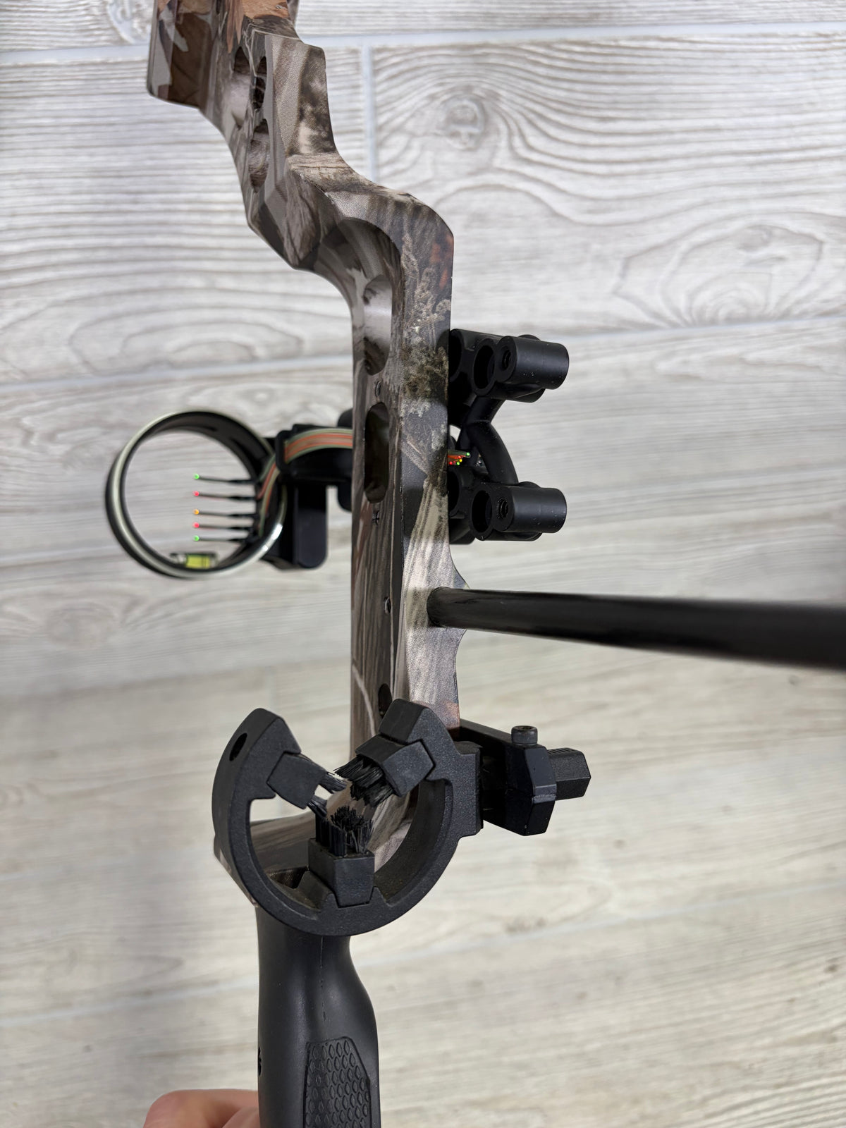 Used Parker Side-Kick XP Right Handed 18-28" 20-29lbs Camo Bow Pkg