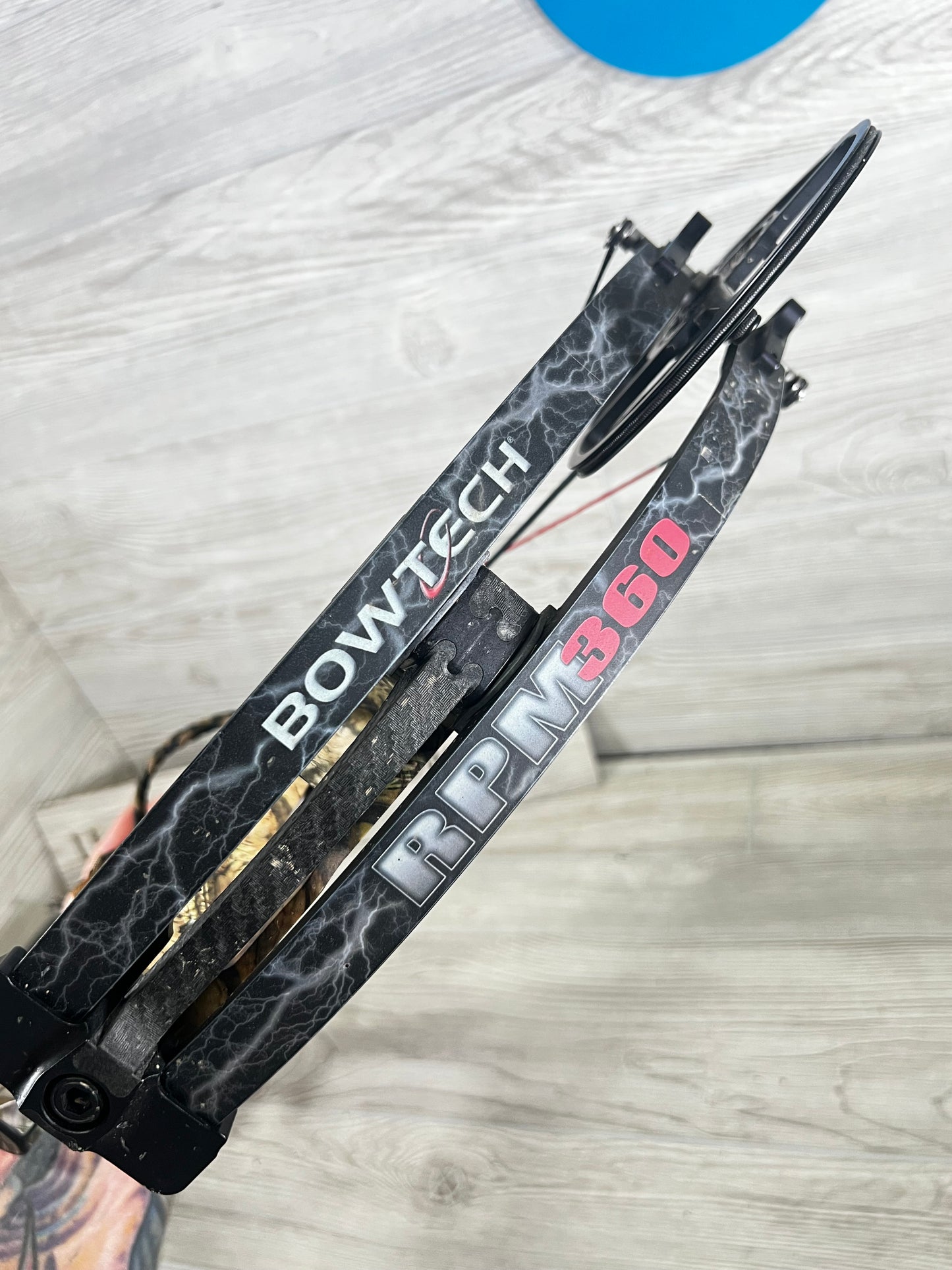 Used RH Bowtech RPM 360 Package 29 inch 70Lbs