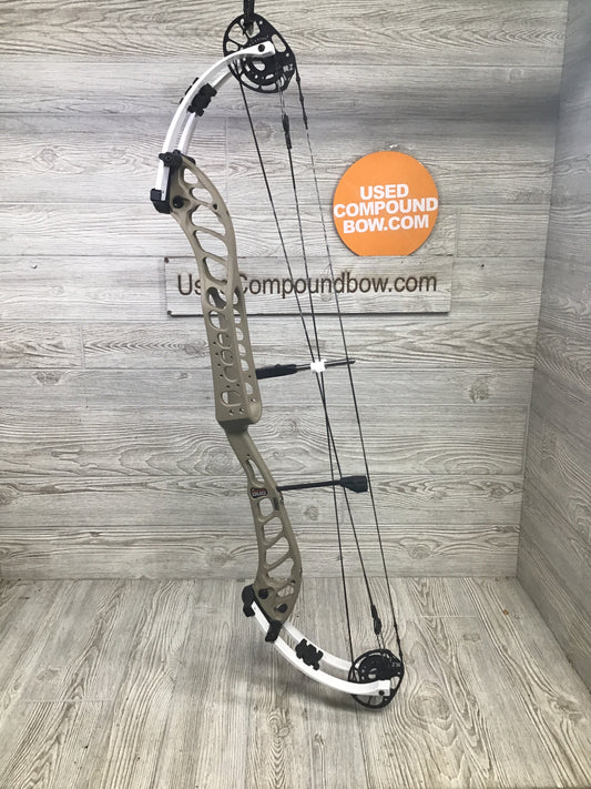 Used PSE Dominator DUO 38 50-60# Tan W/White Limbs