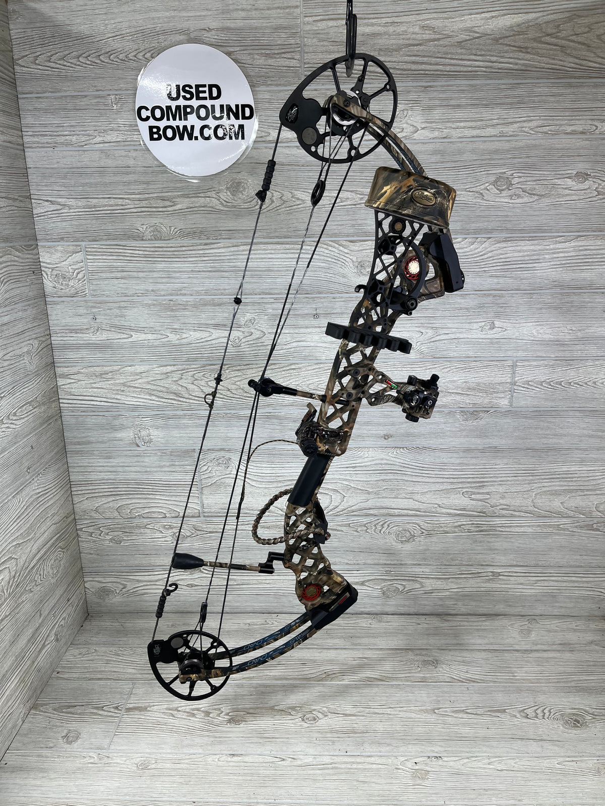 Used Mathews Chill R Lost Camo RH Package