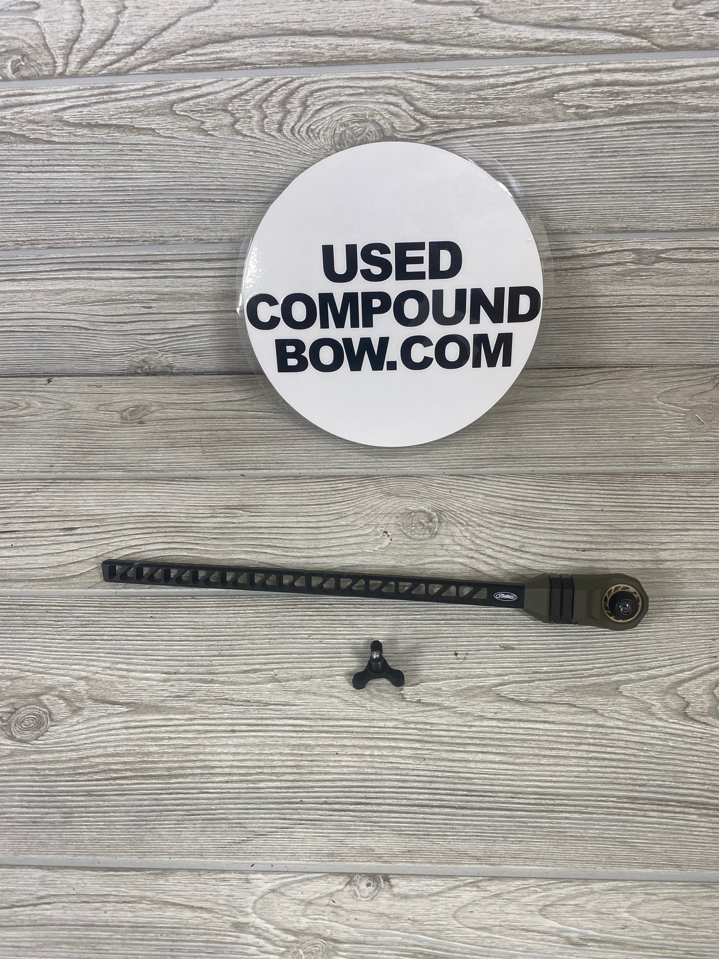 Used Mathews 12" Bridge-Lock Stabilizer Ambush Green