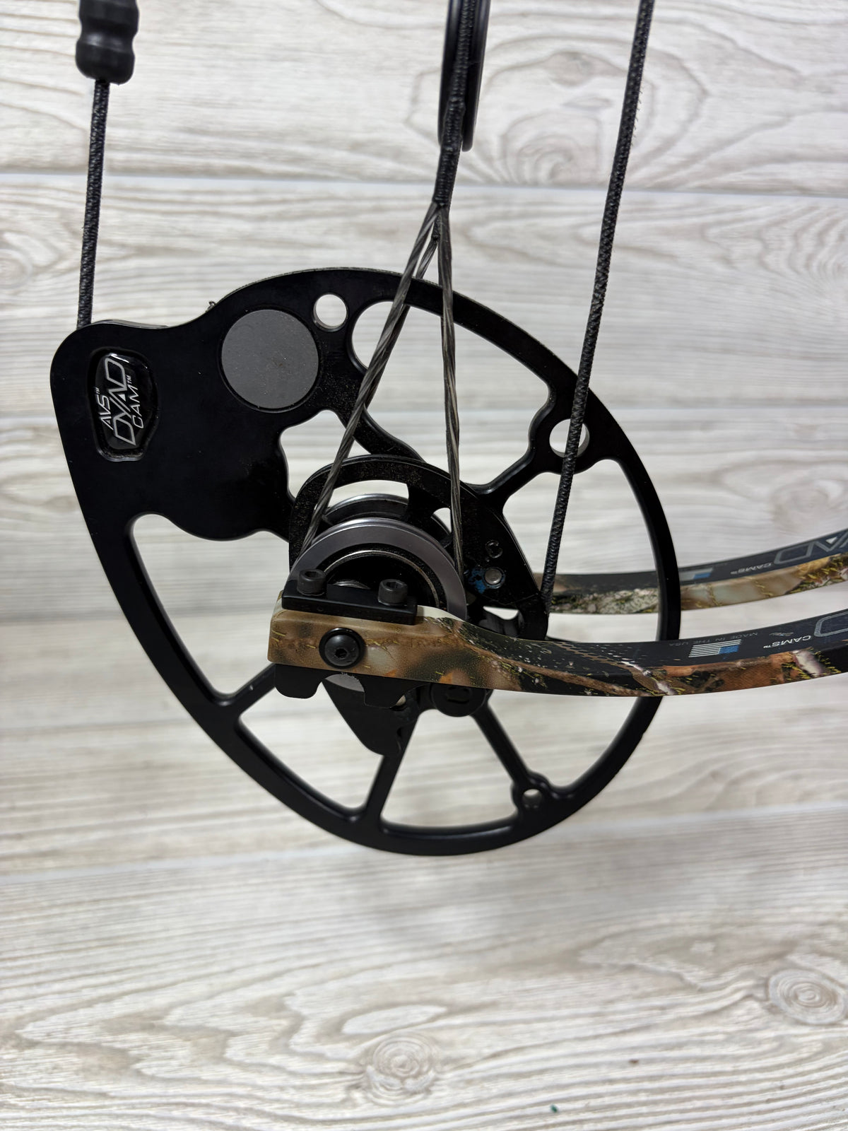 Used Mathews Chill R Lost Camo RH Package
