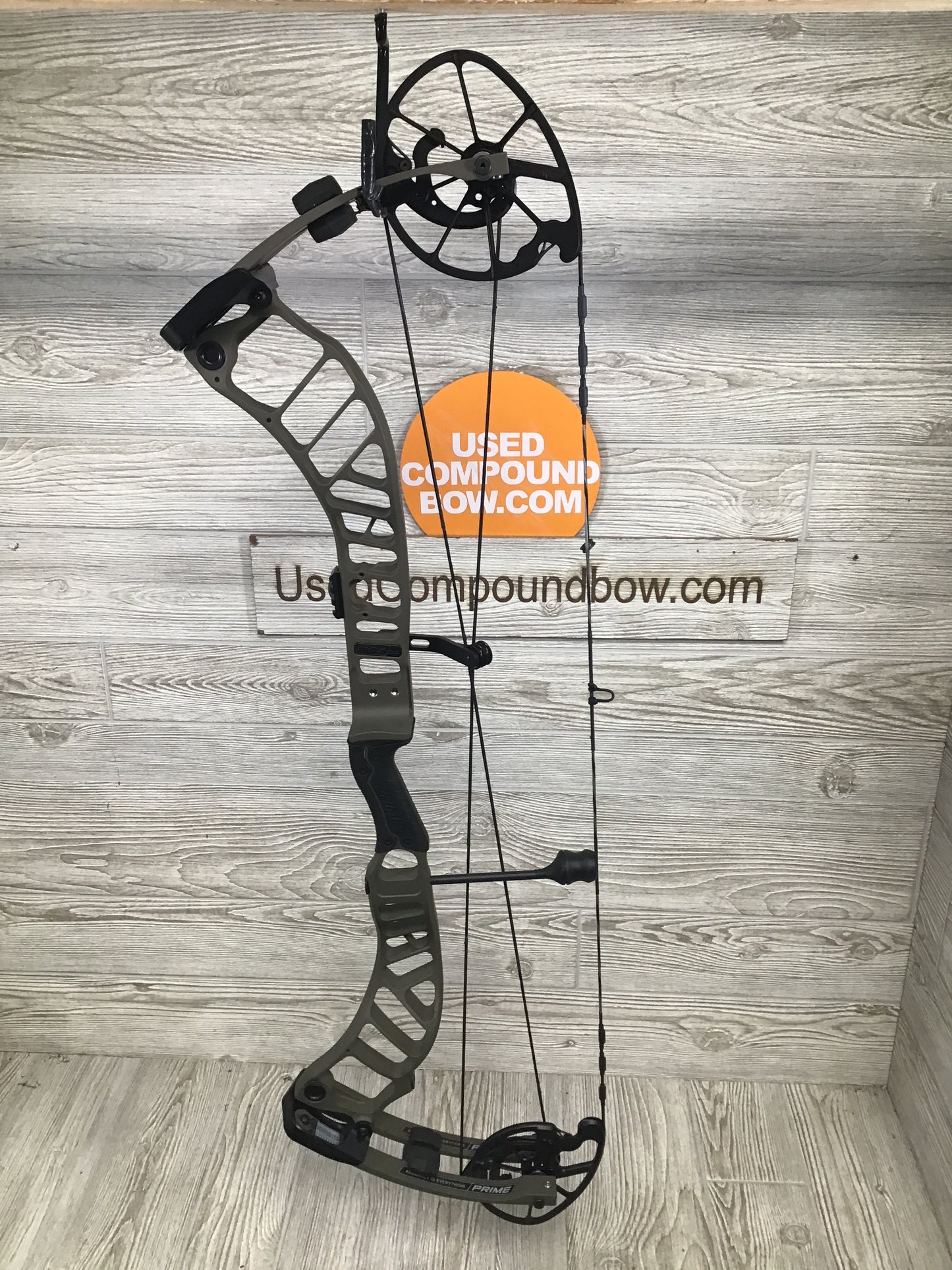 Used Prime RVX+ 34 70# 29" Morel