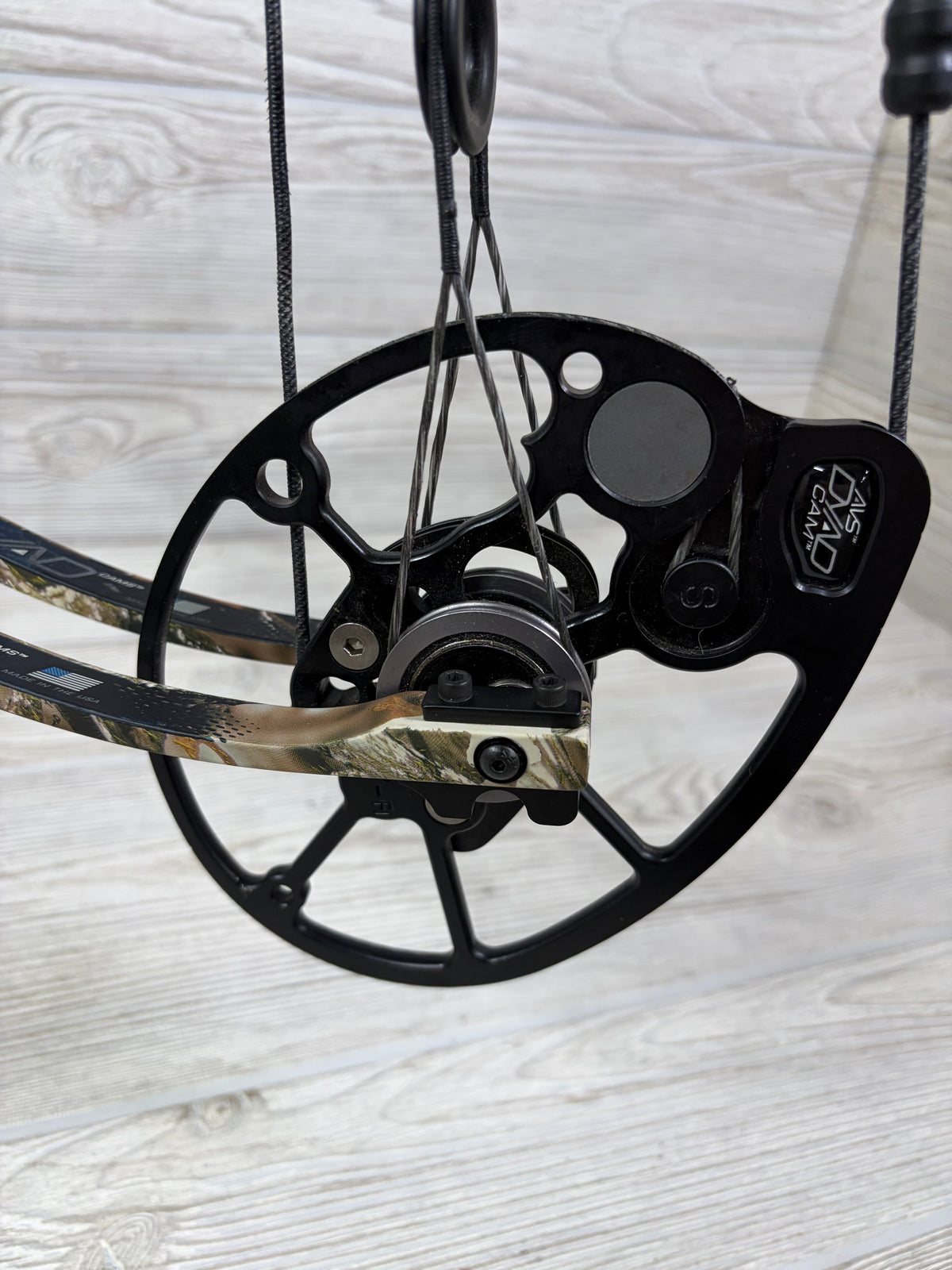 Used Mathews Chill R Lost Camo RH Package