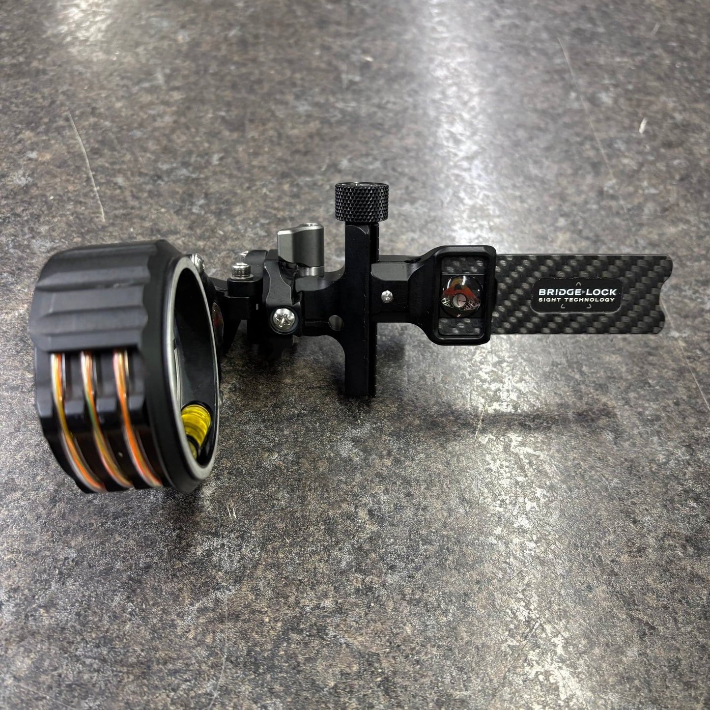 Used Axcel Bridge-Lock 5 Pin Sight RH