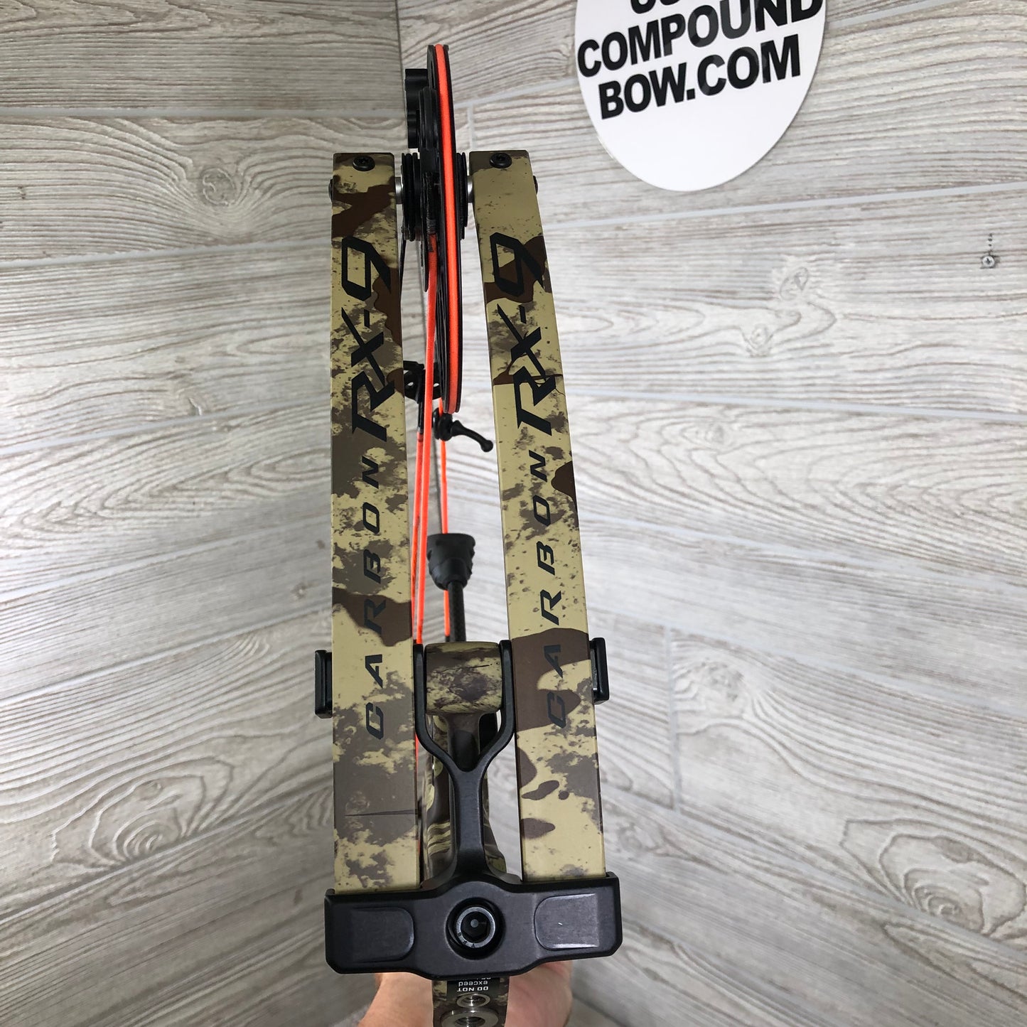 Used Hoyt RX-9 LH 60-75# First Lite Circa package