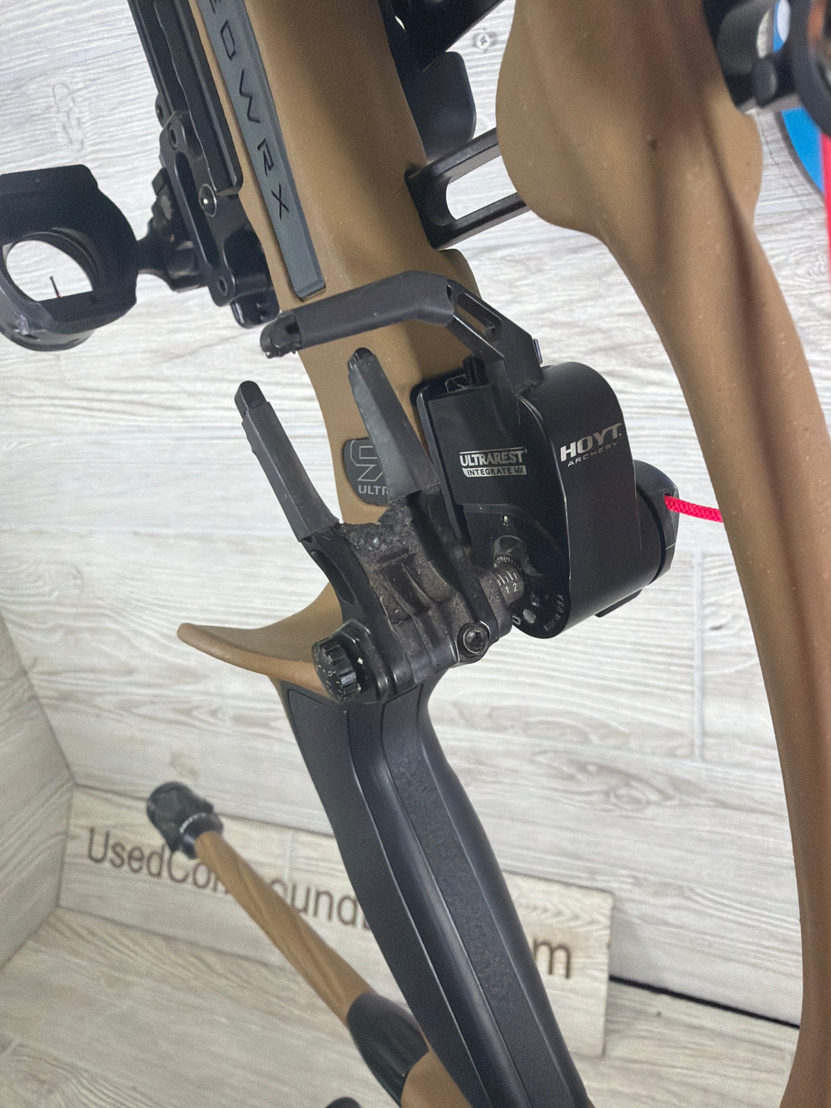 Used RX-9 Ultra 29" 70lb LOADED Bow Pkg
